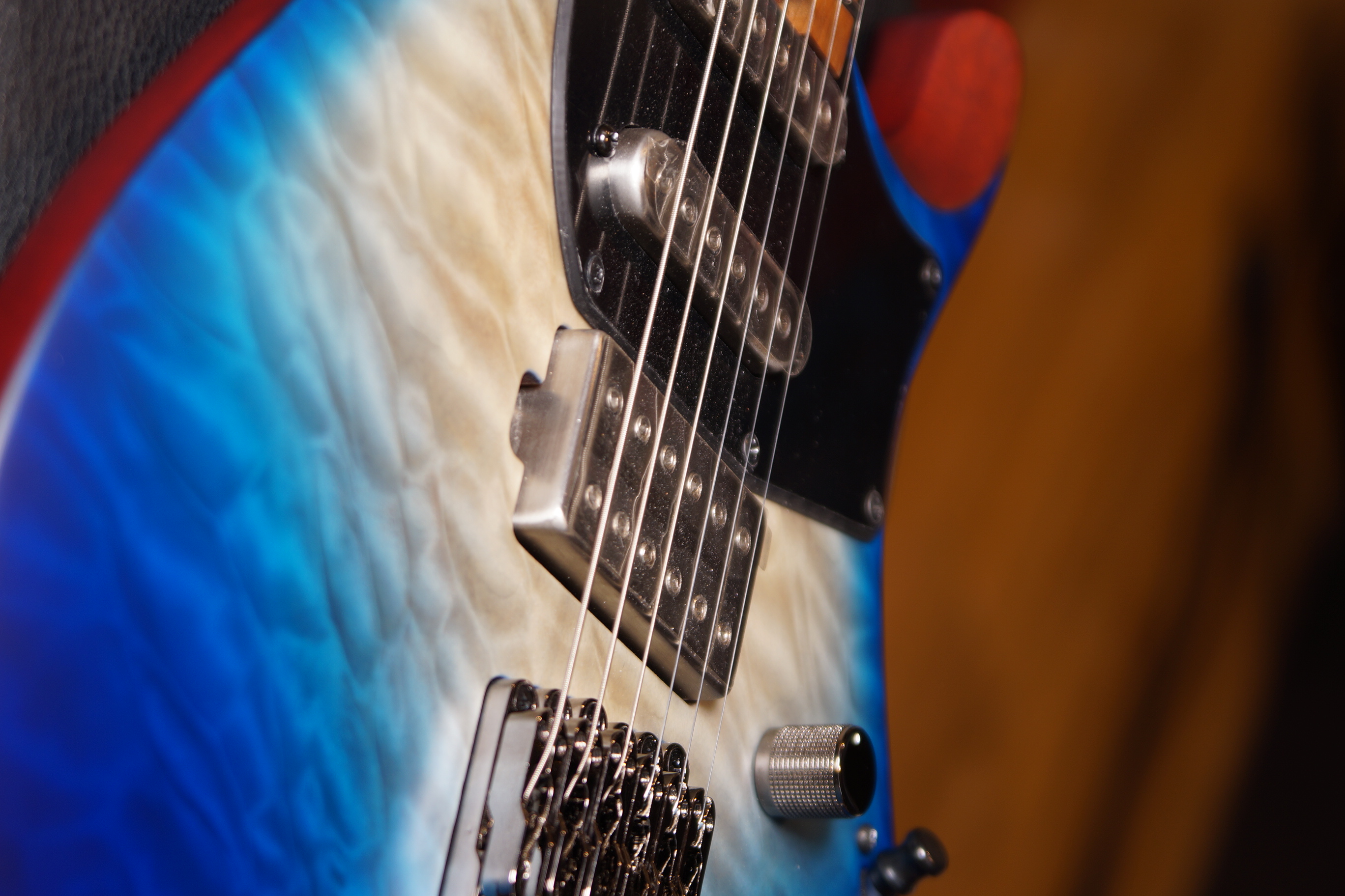 Ibanez QX54QM-BSM Quest Series E-Gitarre 6 String - Blue Sphere Burst Matte + Gigbag - B-Stock