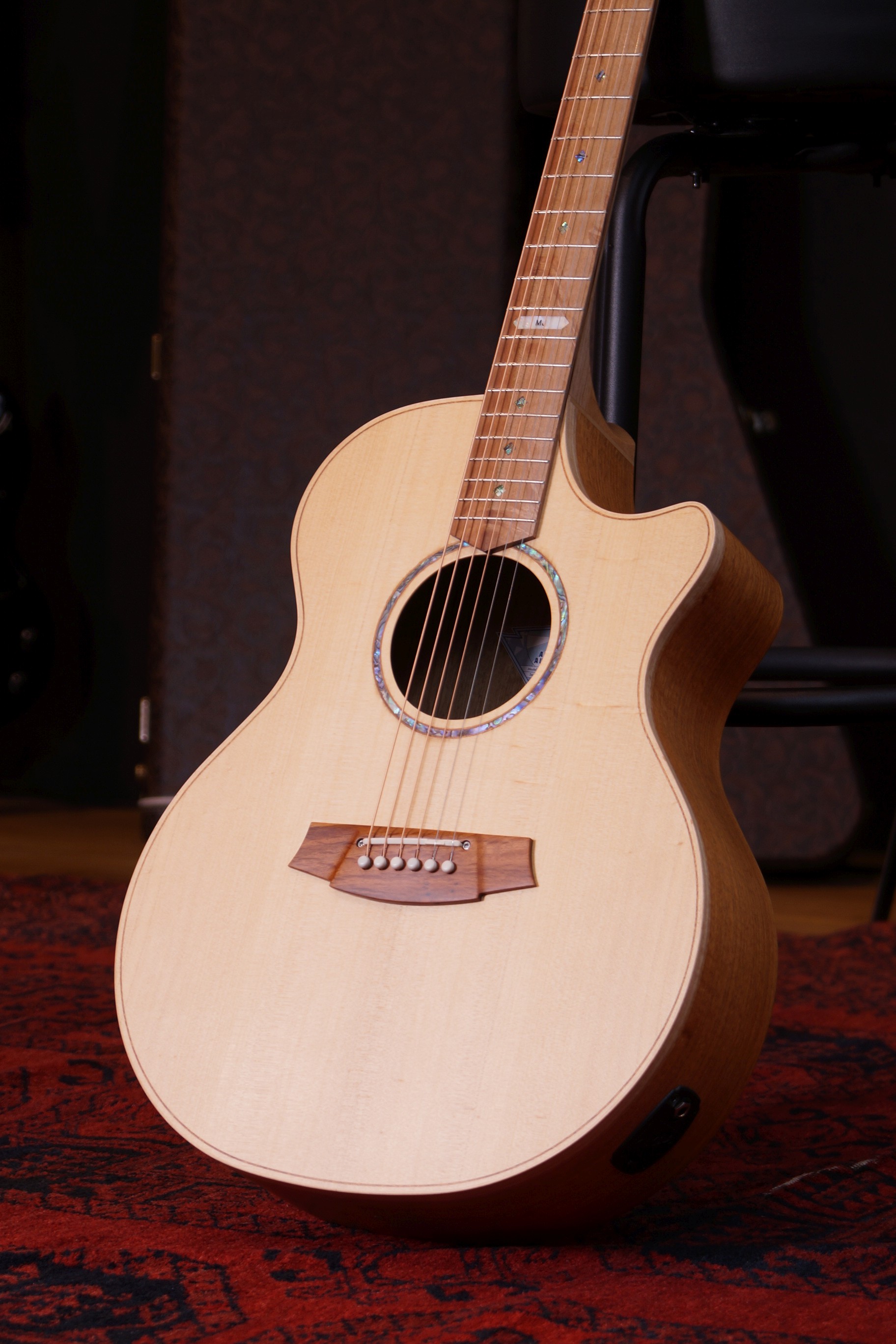 Cole Clark Maneli Jamal Signature Model AN2EC-BB-MJ