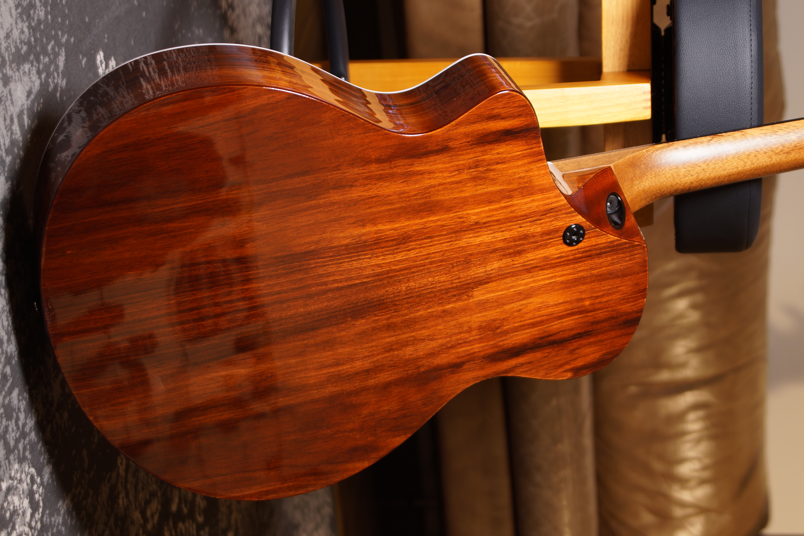 Martin SC-13E Modern Mezcal Burst
