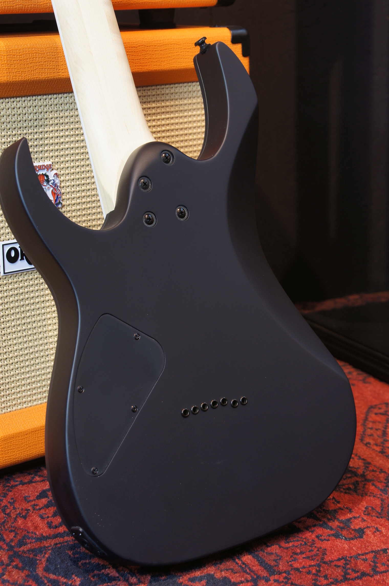 IBANEZ RG 7-Str Black Flat - B-Stock