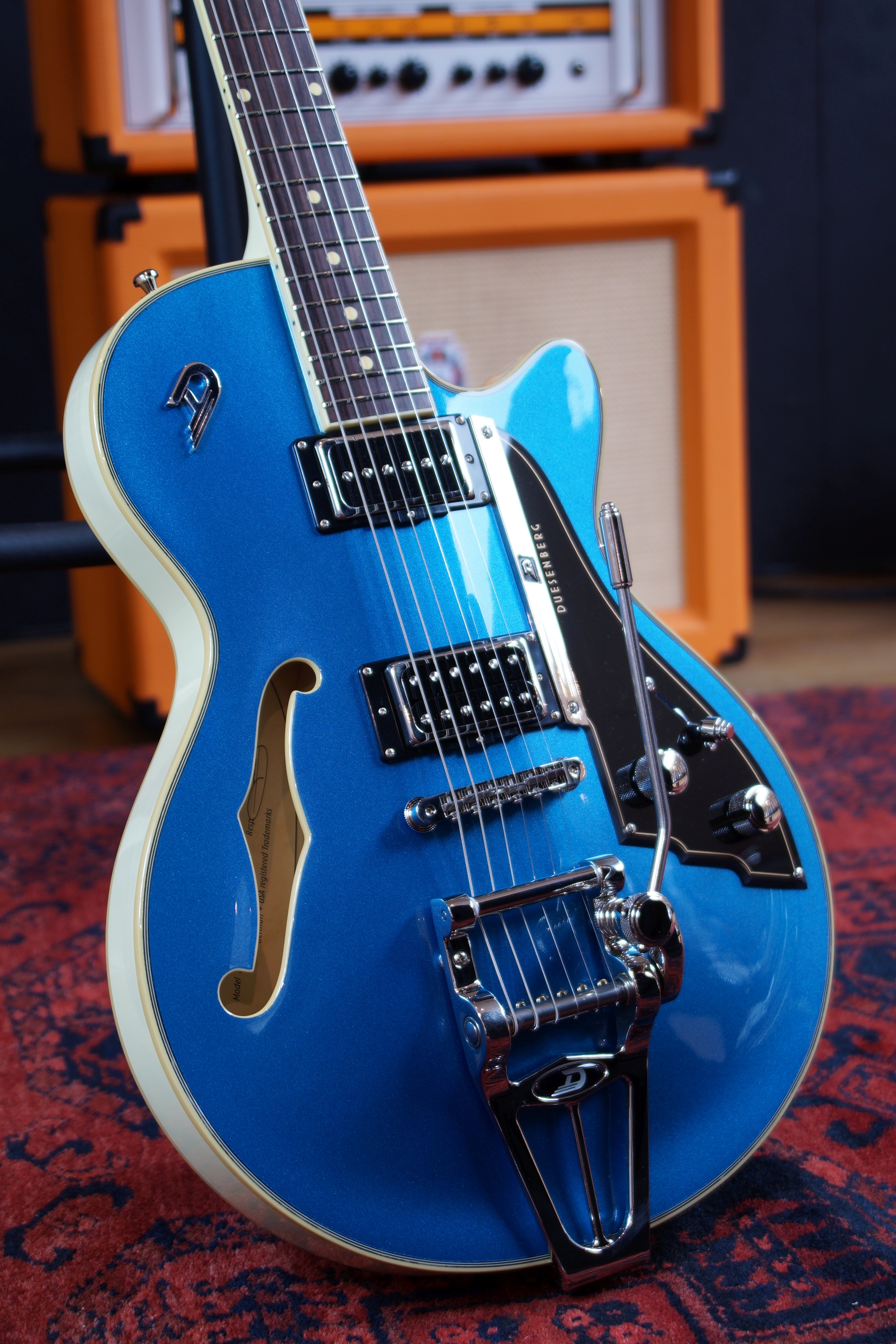 Duesenberg Starplayer TV Duo Tone Catalina Blue B-Stock inkl. Koffer