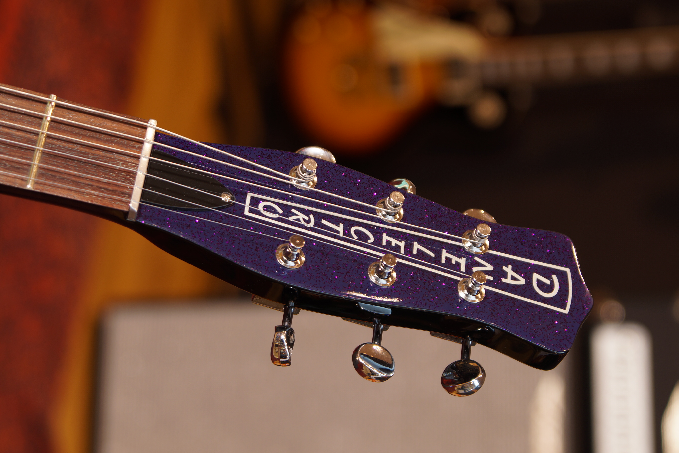 Danelectro Blackout 59 Purple Metalflake