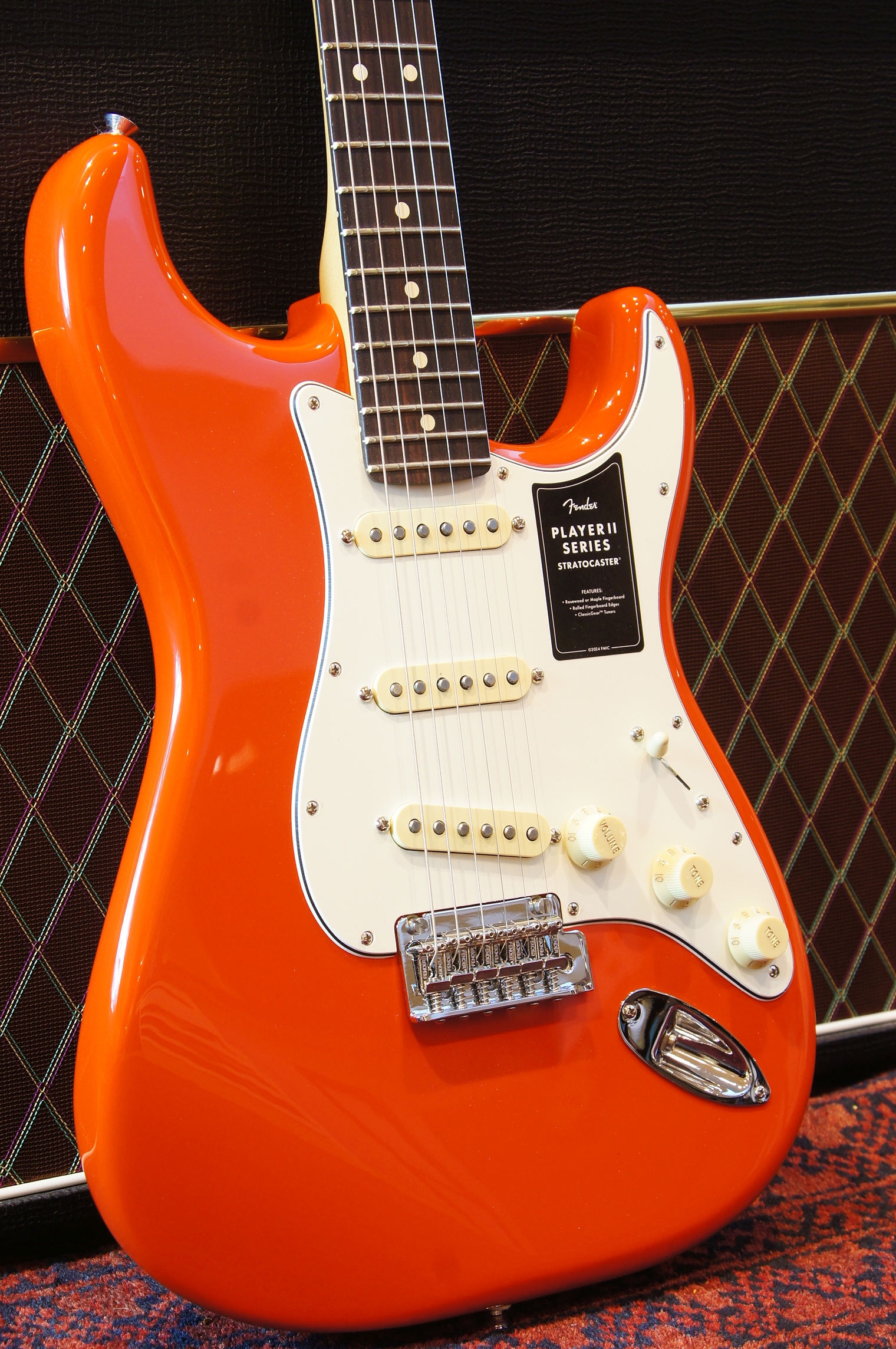 Fender  Player II Stratocaster®, Rosewood Fingerboard, Coral Red