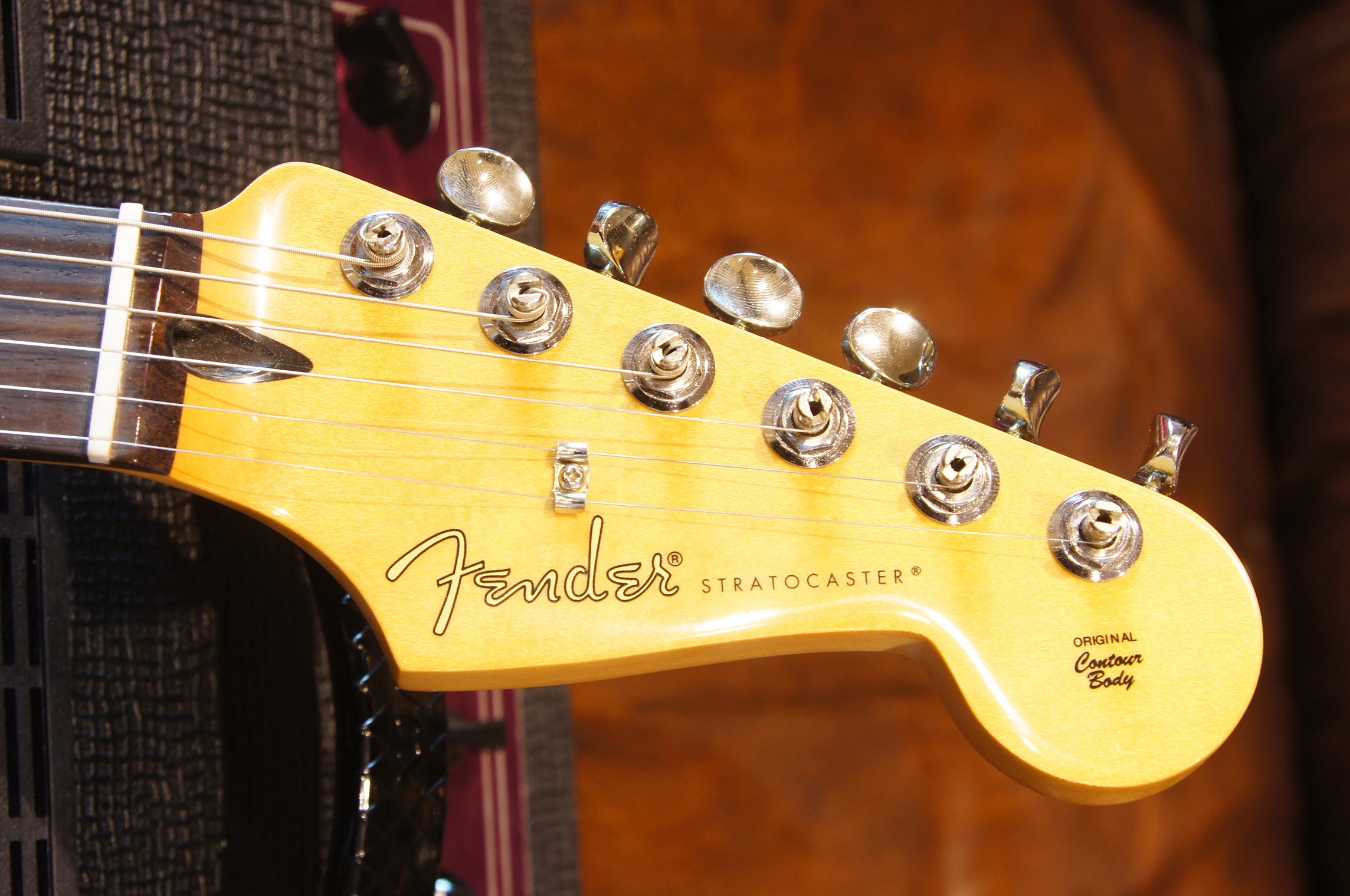 Fender Player II Stratocaster®, Rosewood Fingerboard, Coral Red