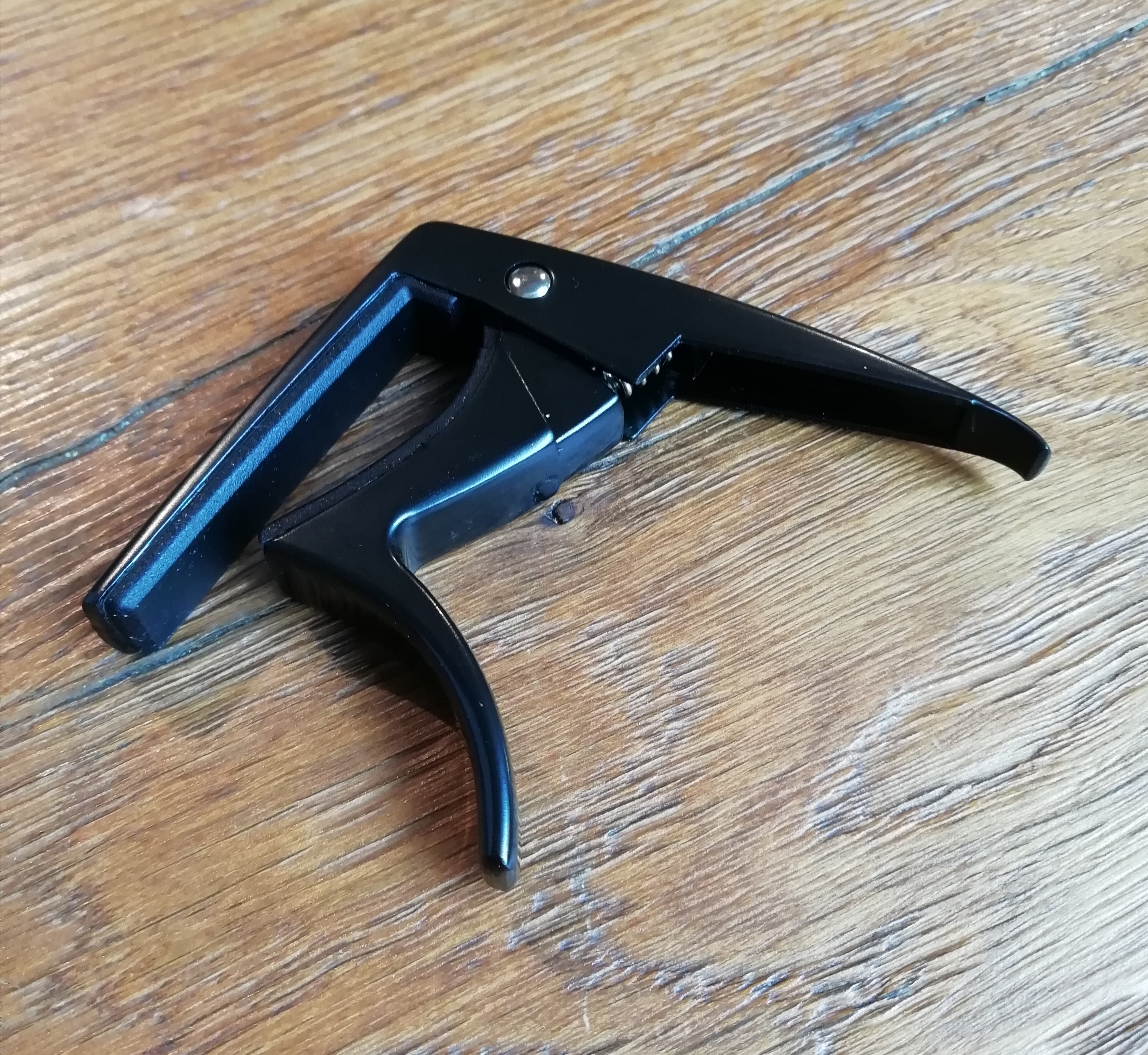 Stagg Kapodaster Ukulele