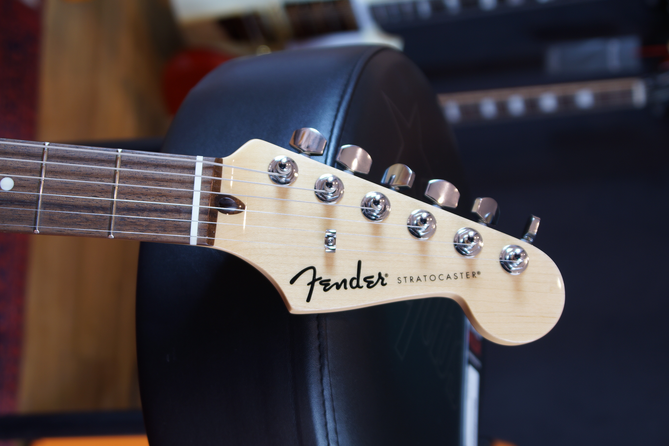 Fender Standard Stratocaster® HSS Candy Cola