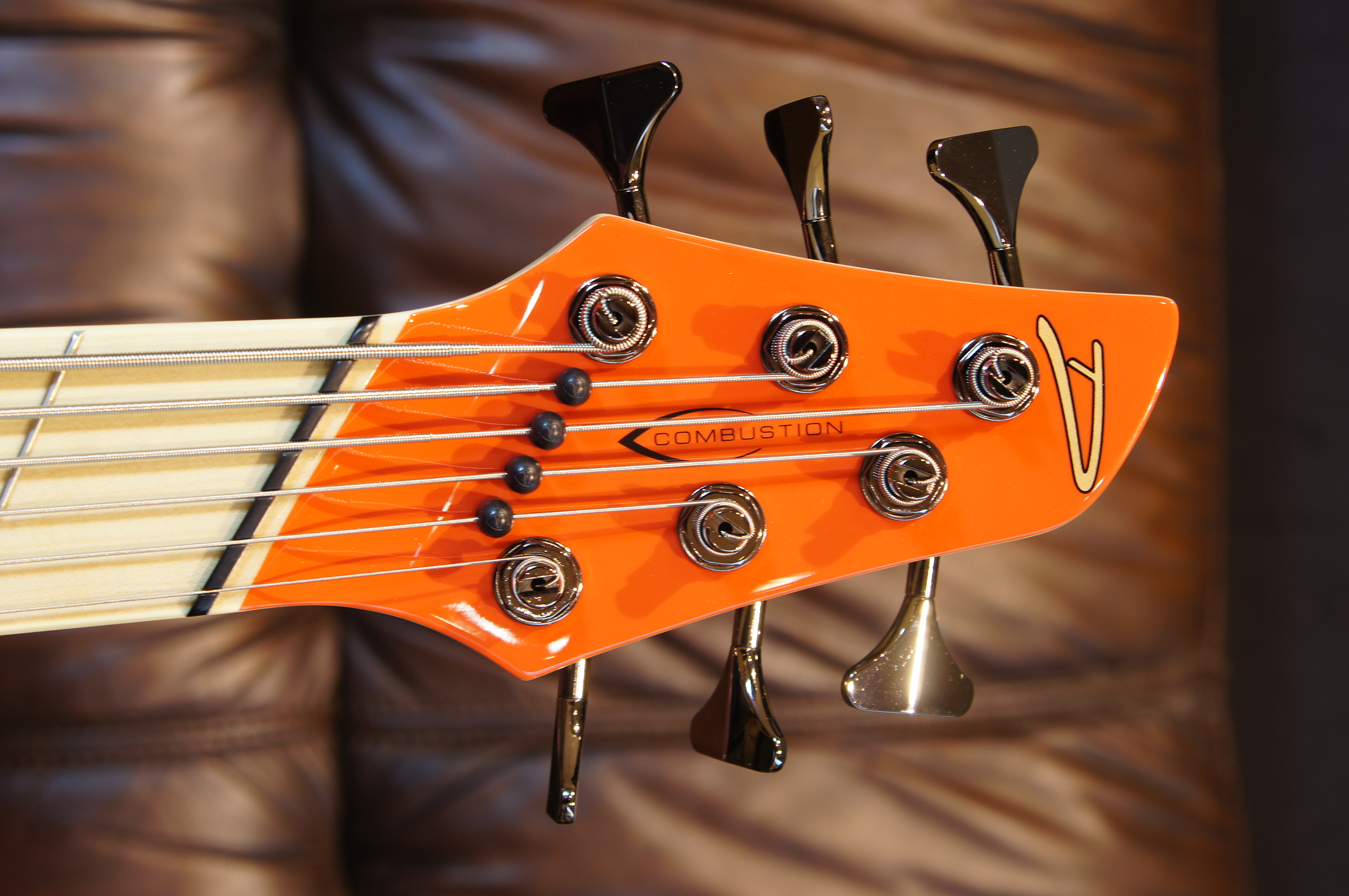 Dingwall NG3 "Nolly" Signature 6-String Fiest Red