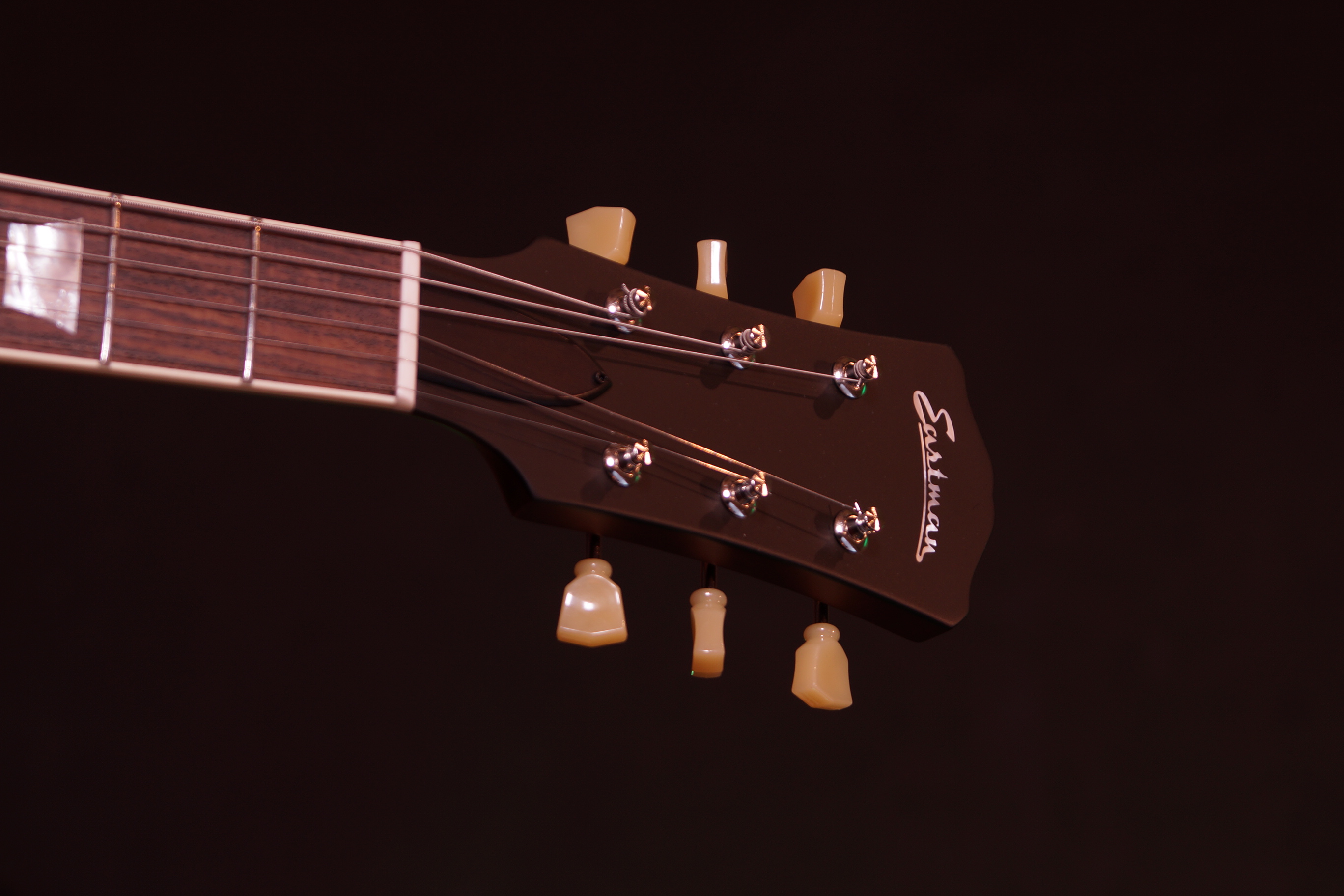 Eastman SB59/S-BR Burgundy Red Satin
