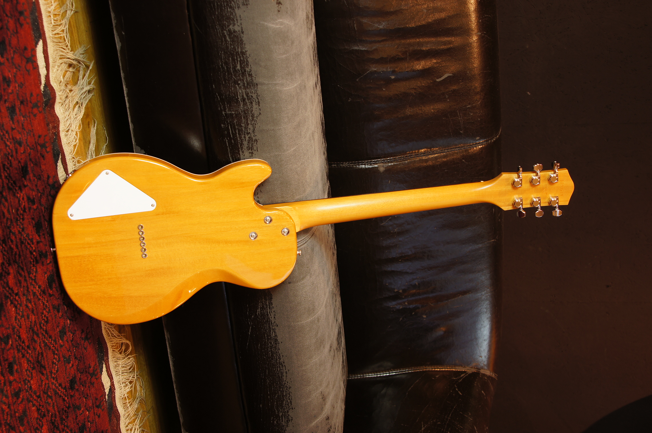 Harmony Jupiter Thinline Cherry