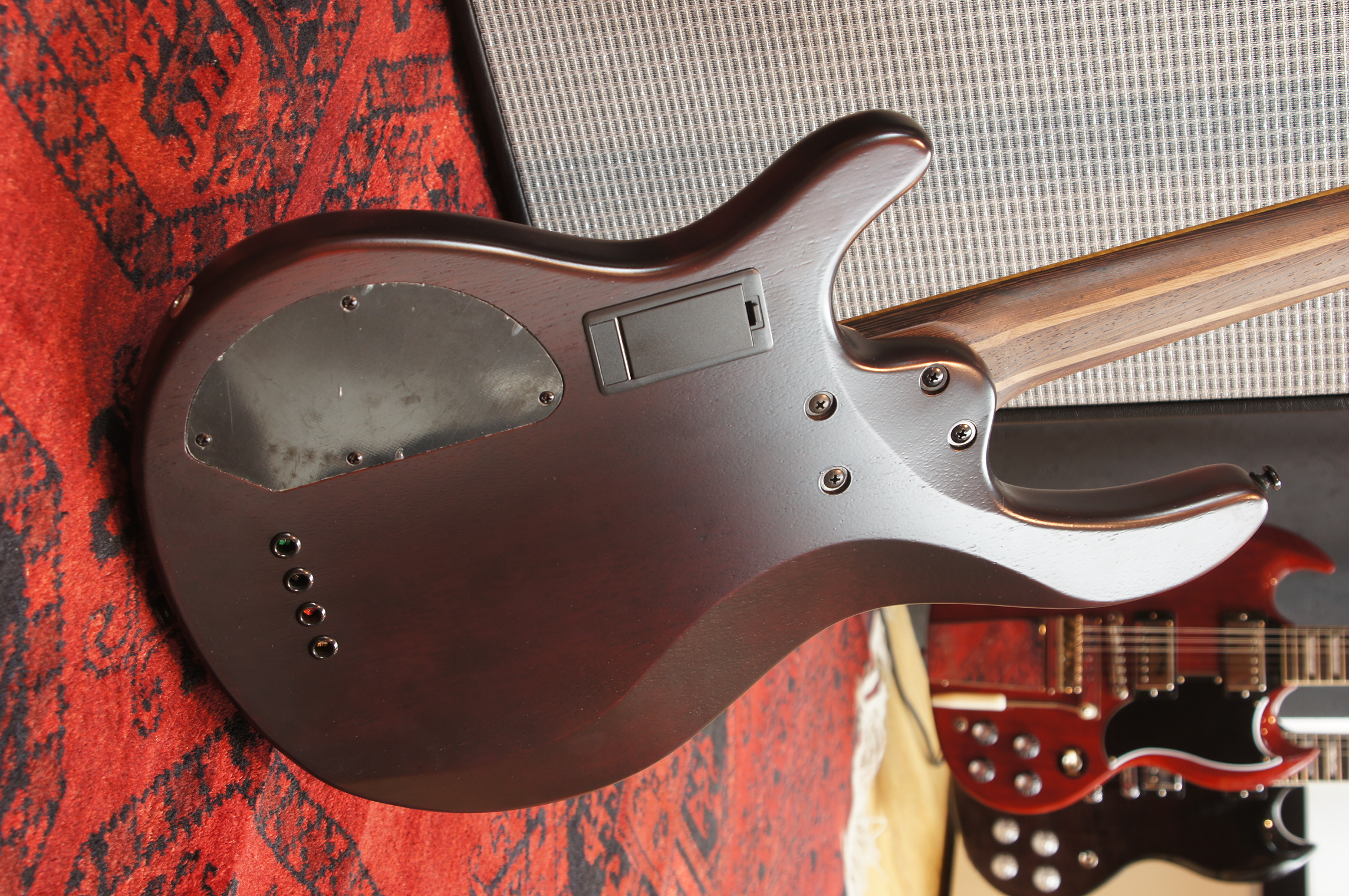 Cort E-Bass B4 Element - Open Pore Natural