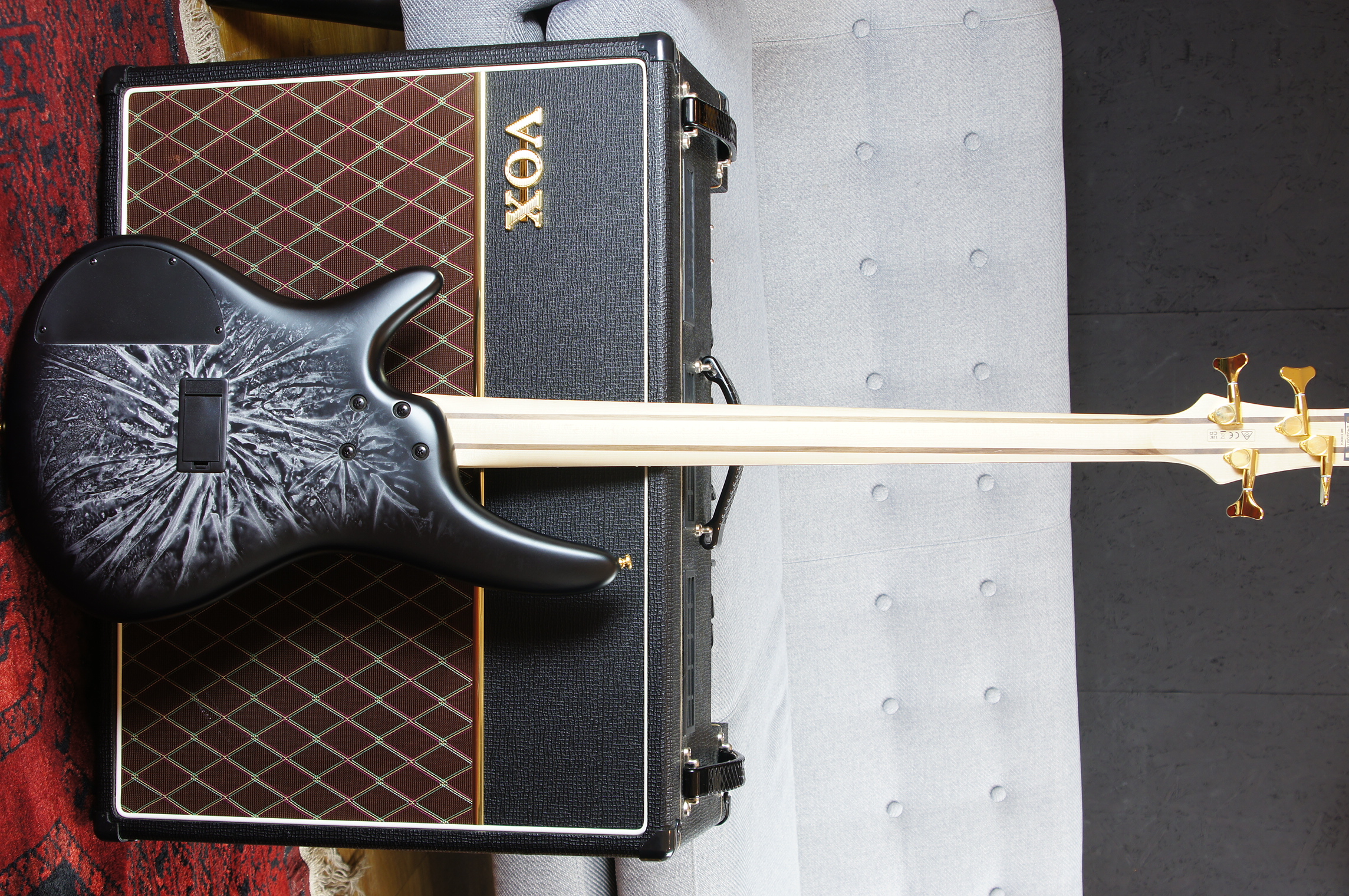 IBANEZ SR 4-Str Black Ice Frozen Matte