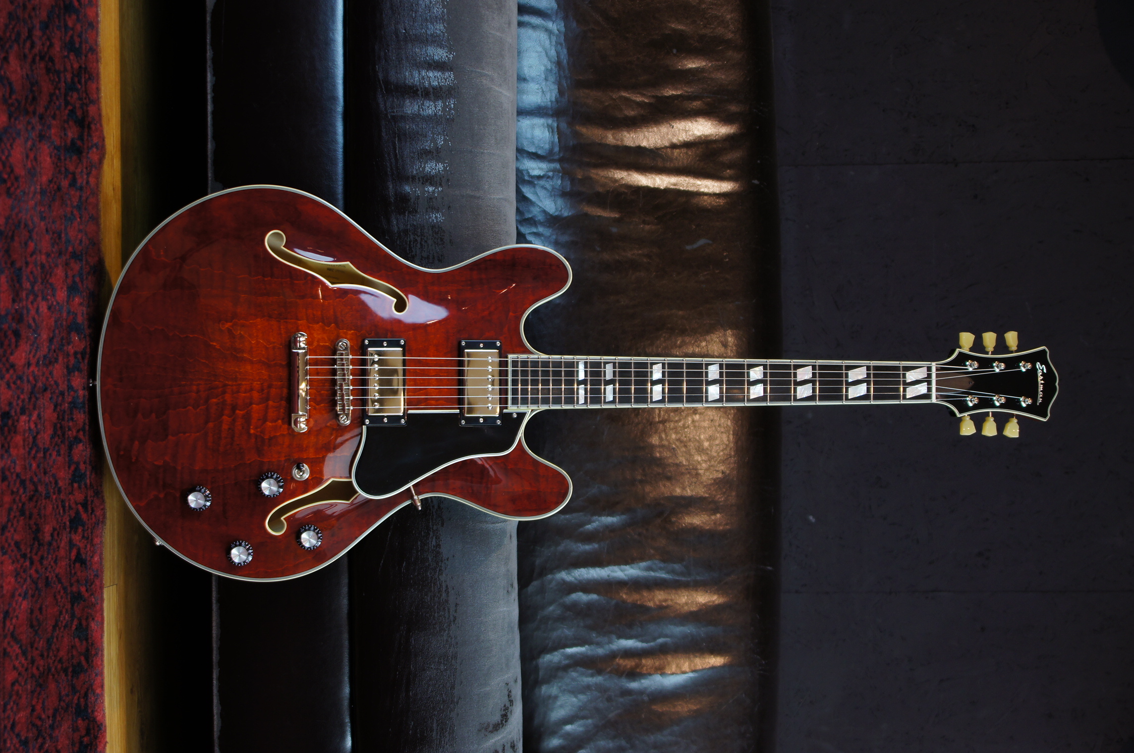 Eastman T486 Classic - inklusive Case