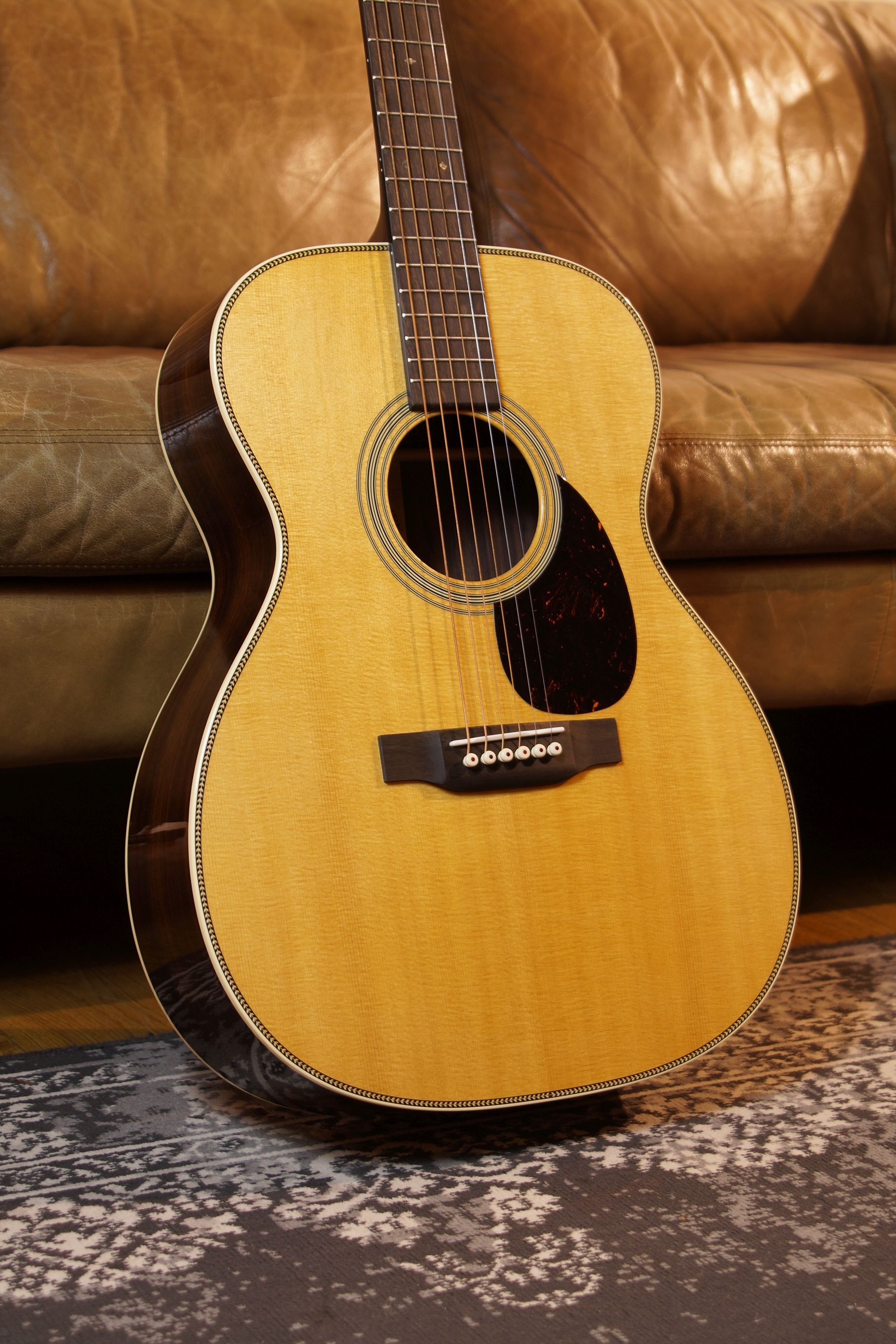 Martin OM-28 inklusive Koffer