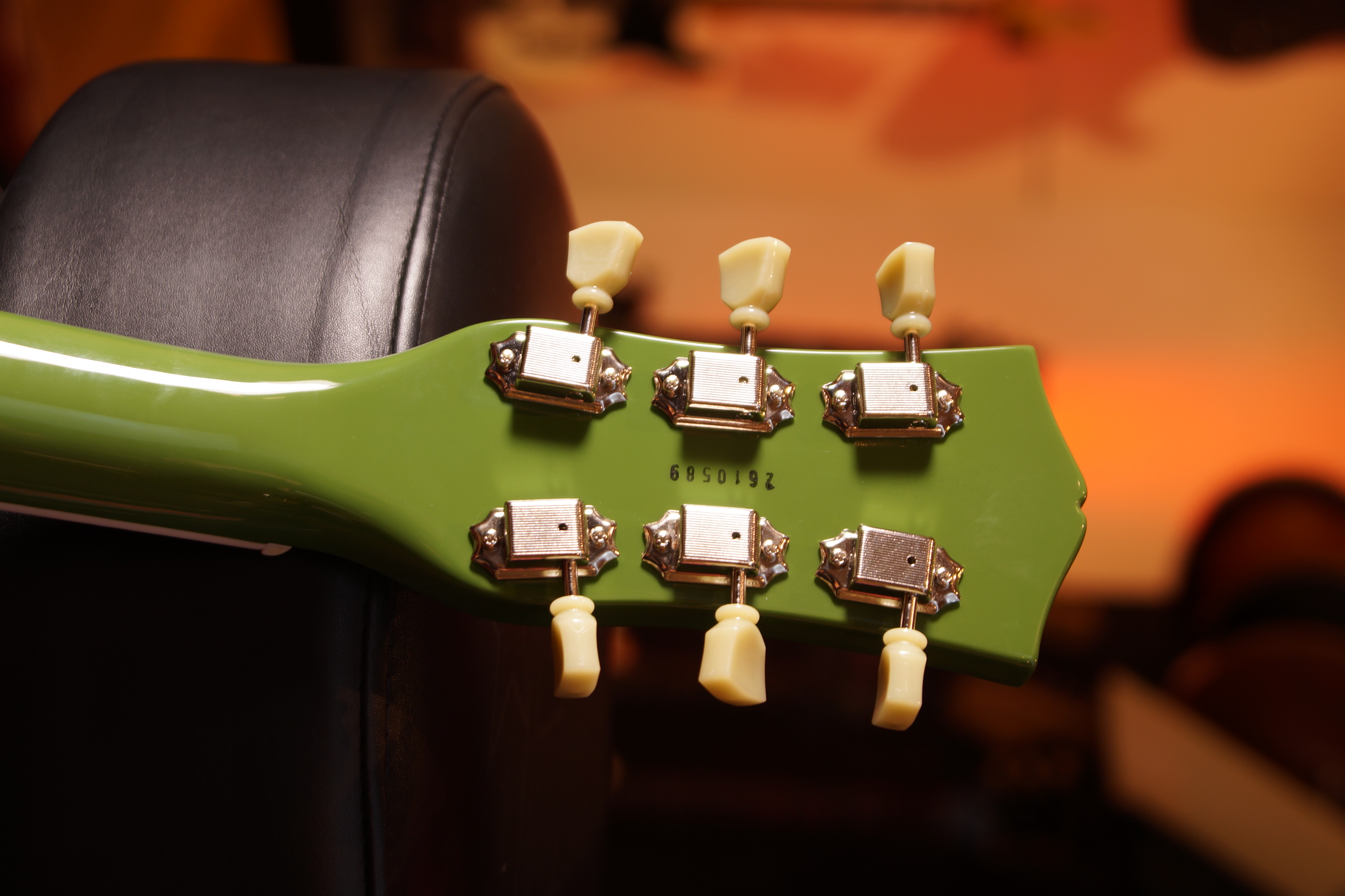 Maybach Albatroz 65-2 Olive Drop 60s Sondermodell