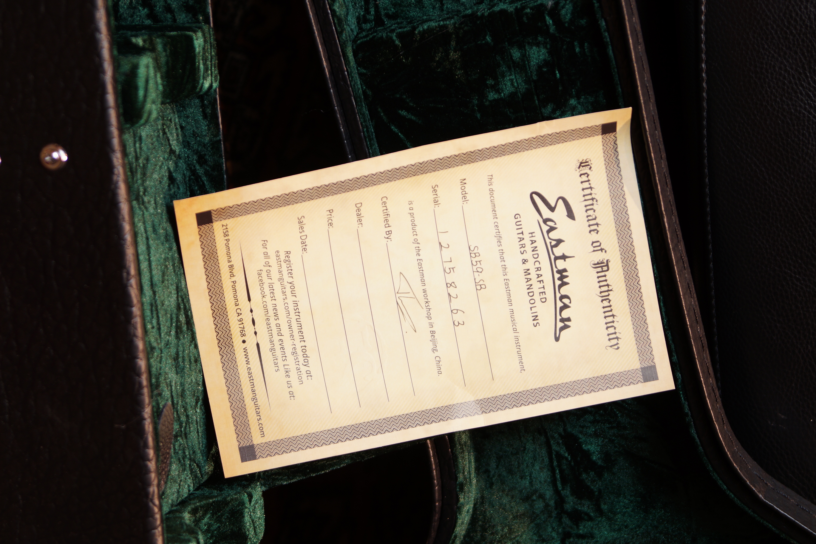 Eastman SB59-SB Sunburst