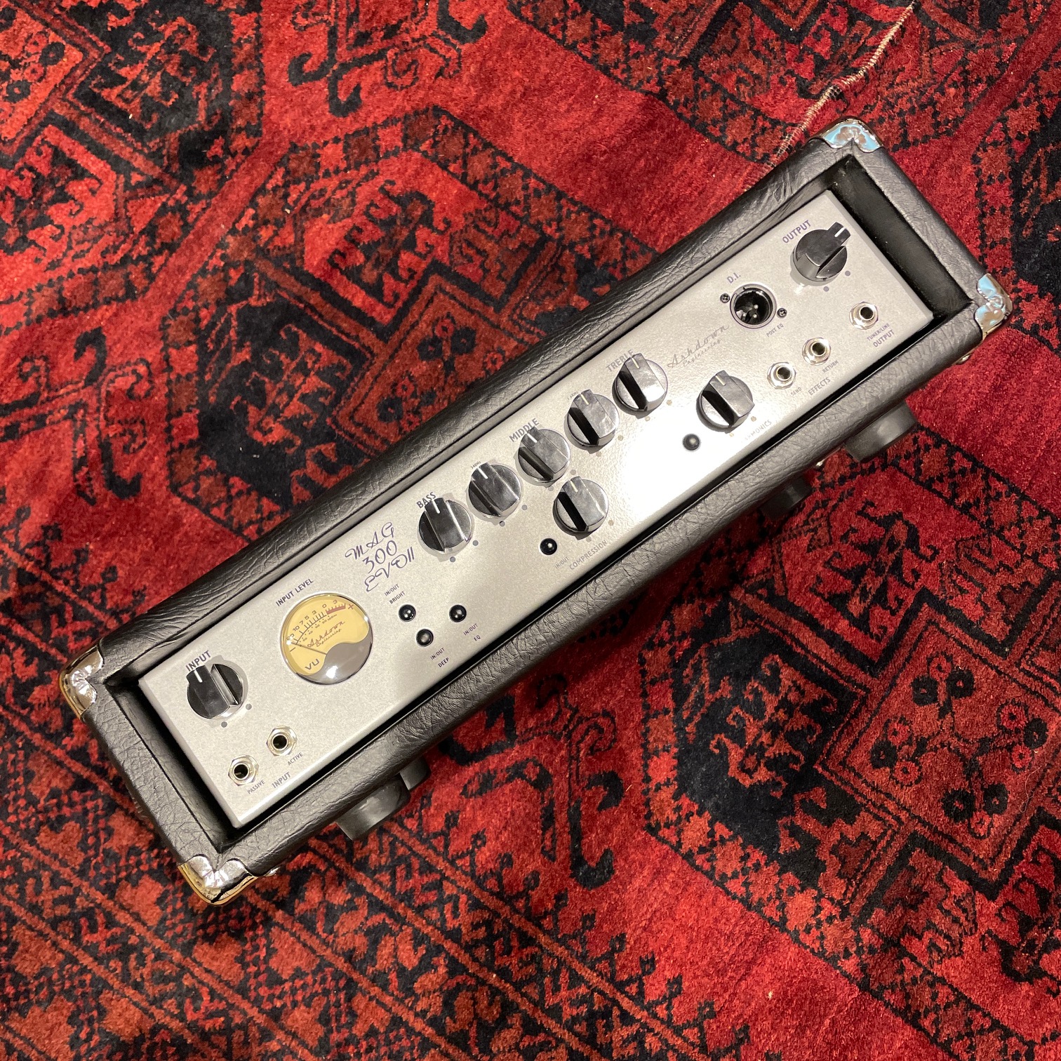 Ashdown MAG-300H Bass-Topteil gebraucht