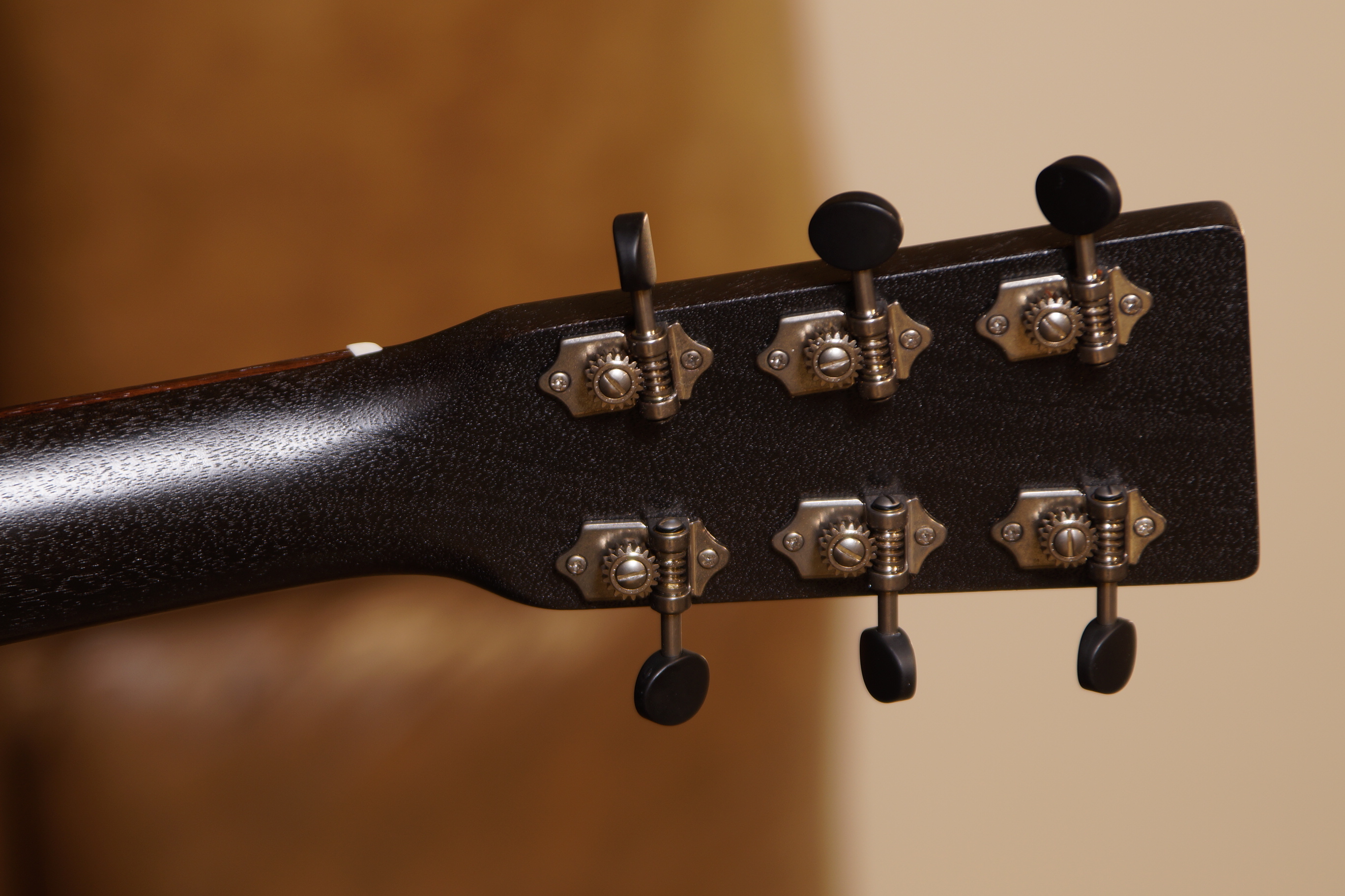 Martin 000-17E Black Smoke