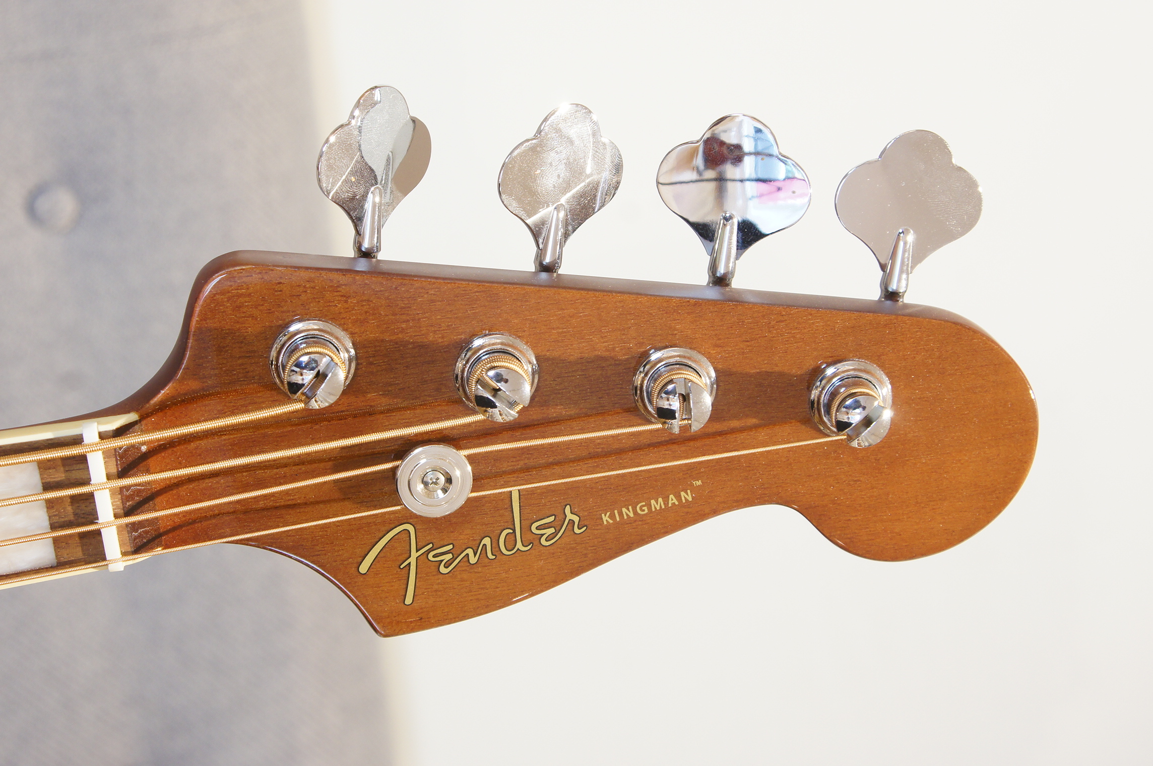 Fender Kingman™ Acoustic Bass, Walnut Fingerboard