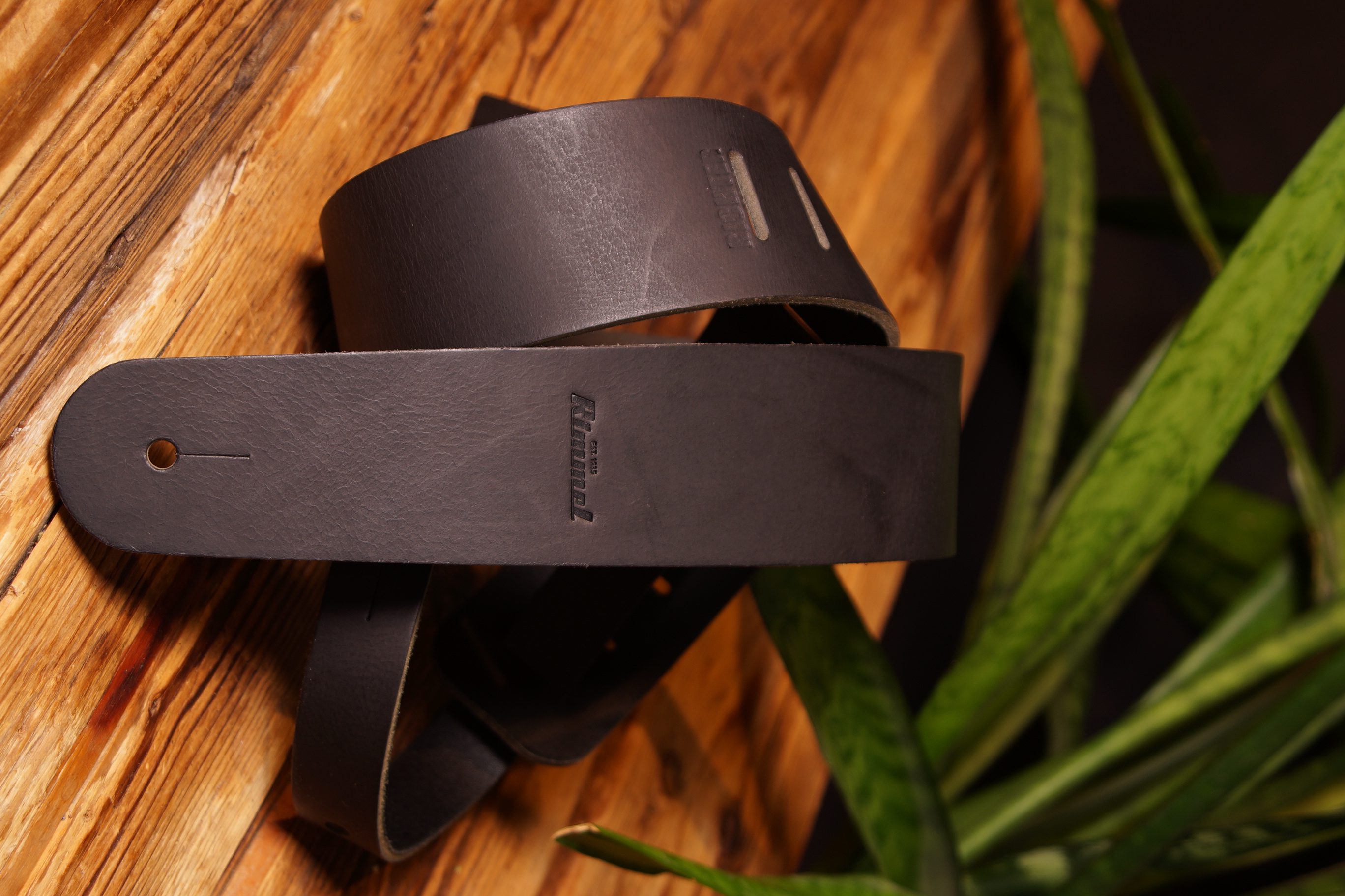 Rimmel - Leather Strap Black
