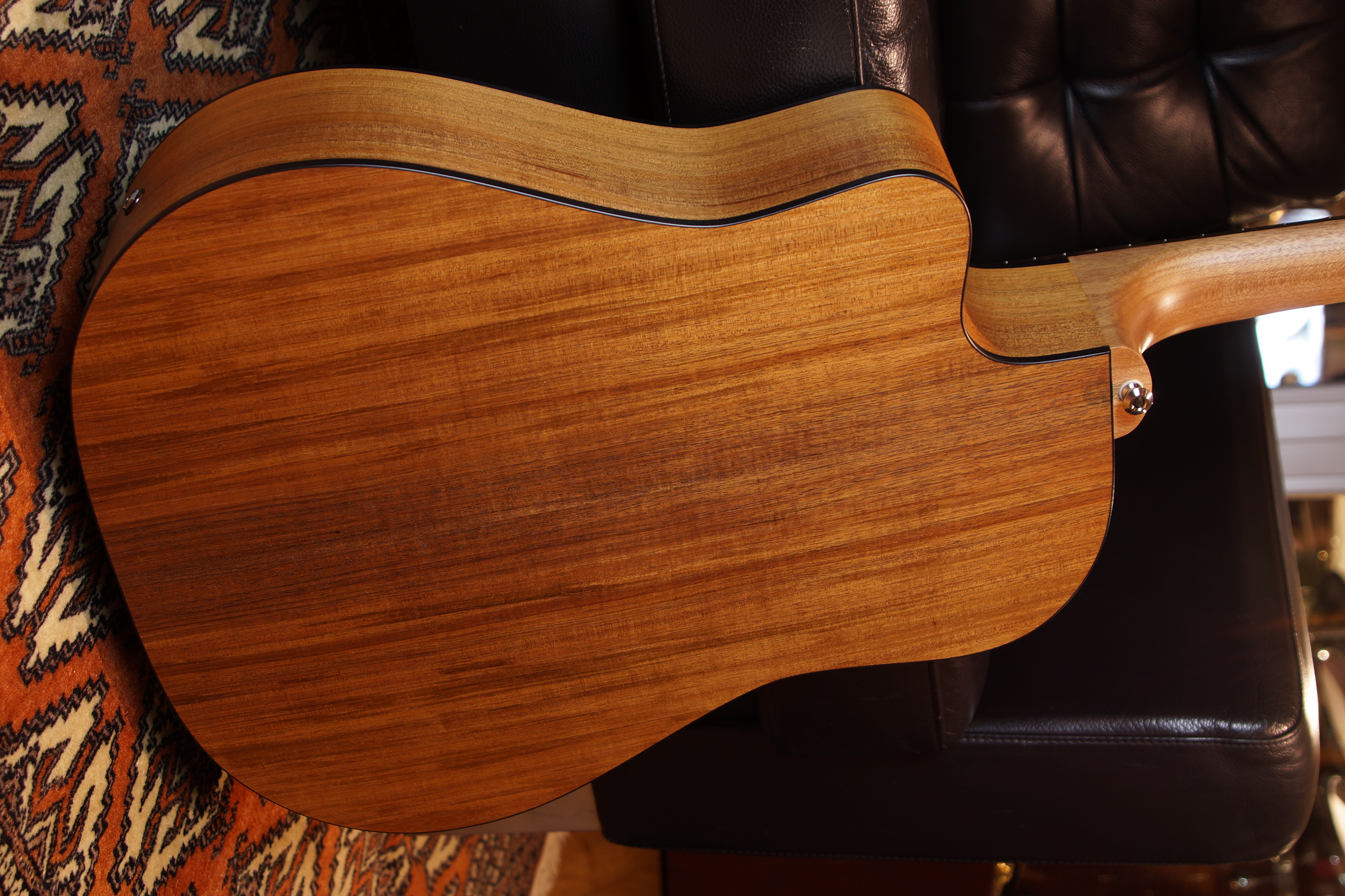 Maton EBW 70 C Blackwood