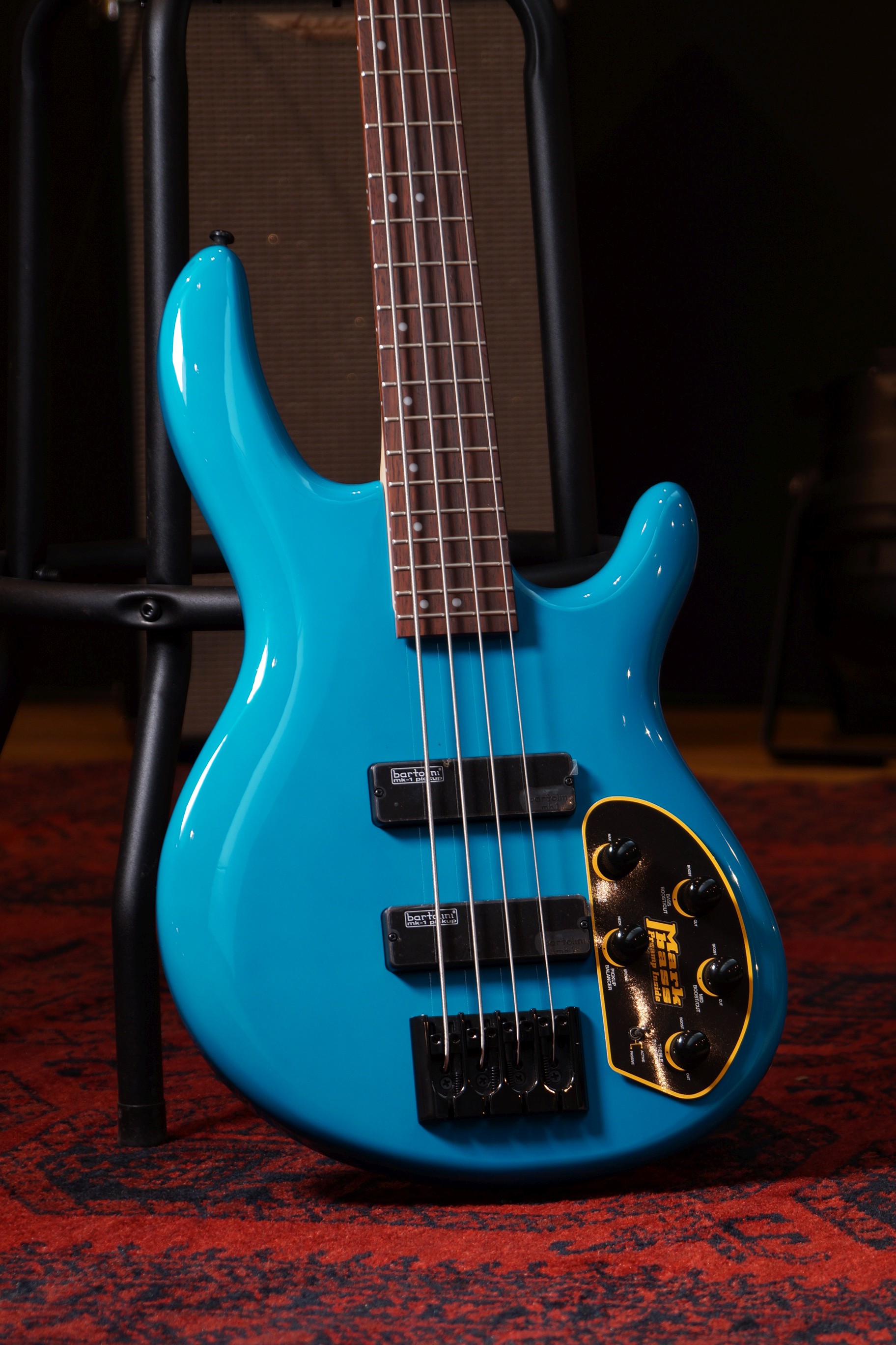 CORT E-Bass C4 Deluxe Candy Blue