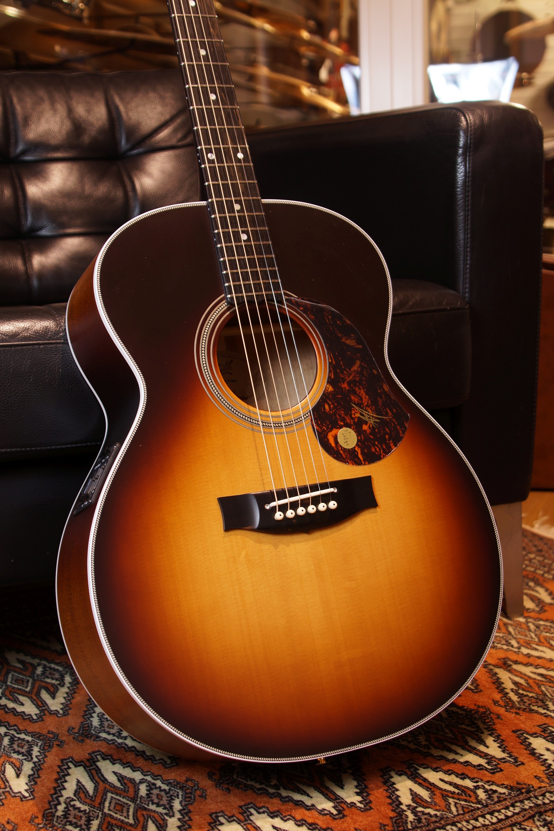 Maton Troubadour Jumbo