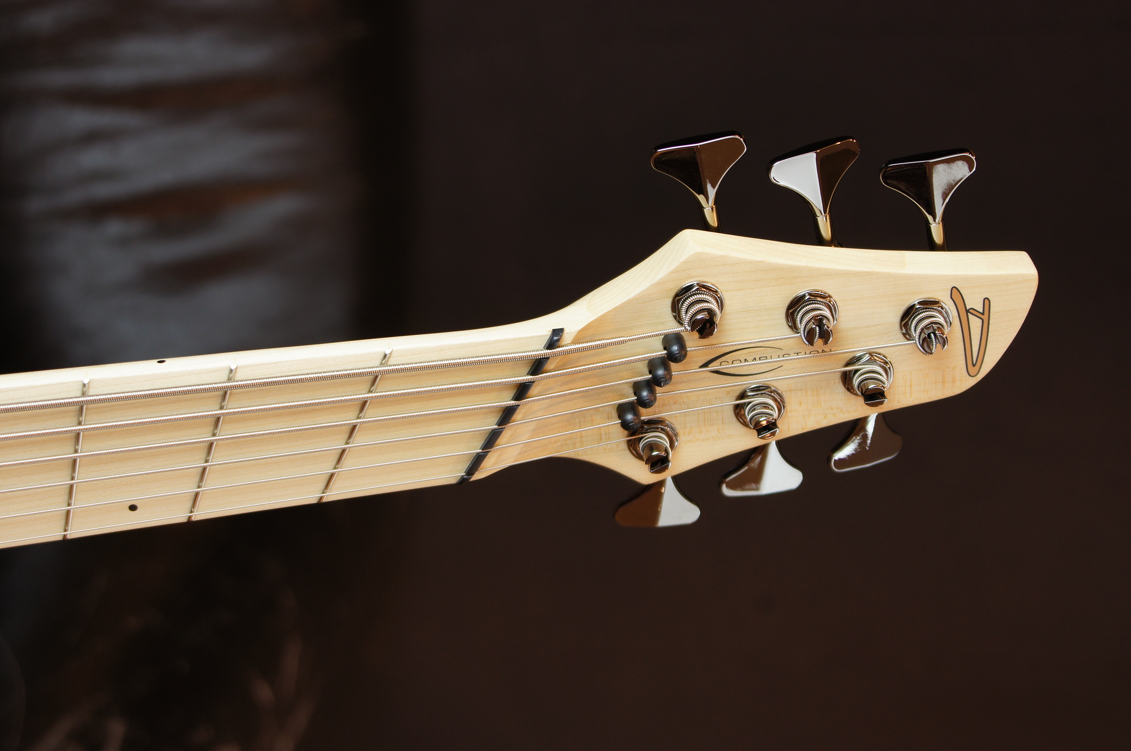 Dingwall CB3 Combustion 6-String 3 Pickups Mapleneck Vintage Burst