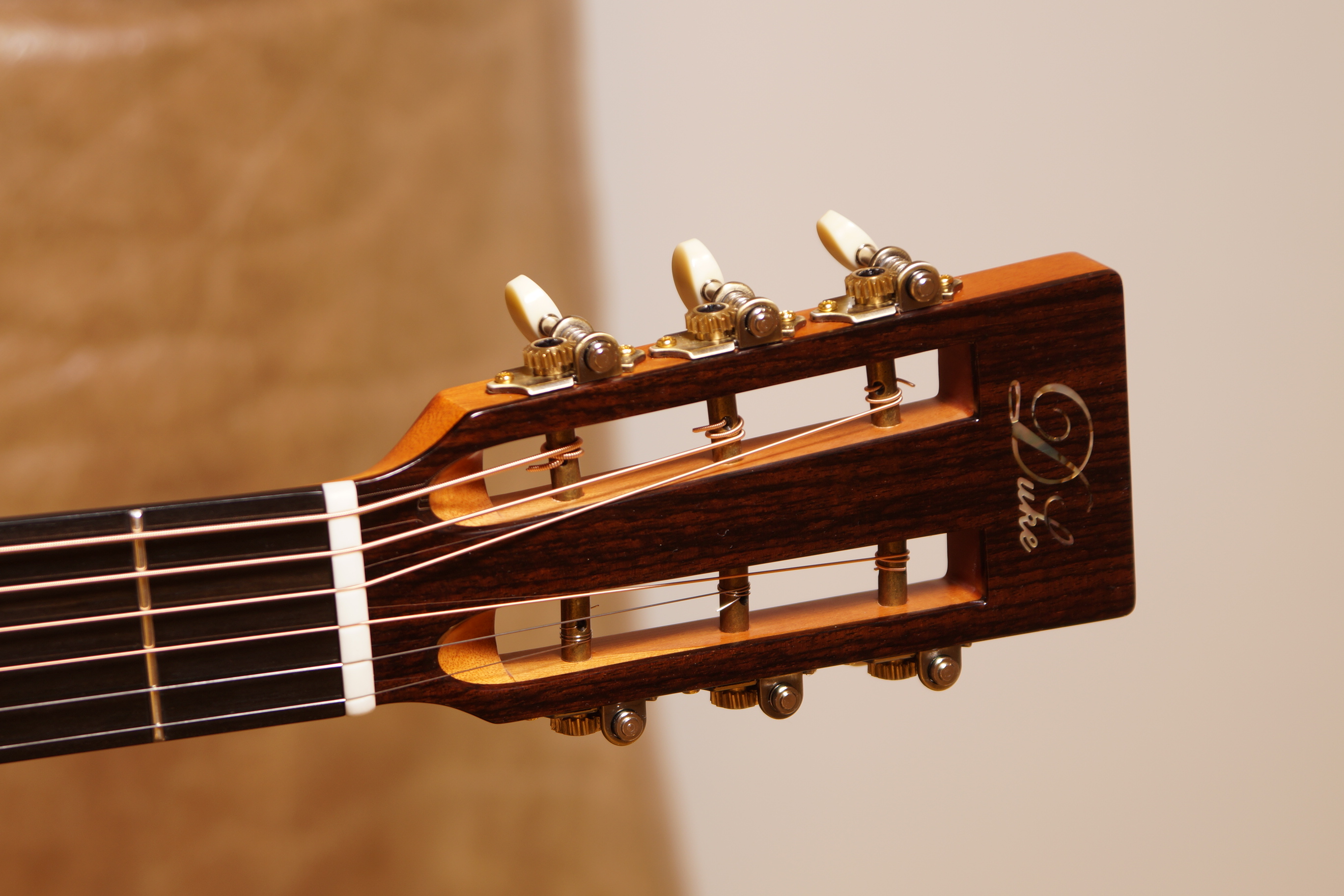 Duke OM-MC-Cut Trio VT