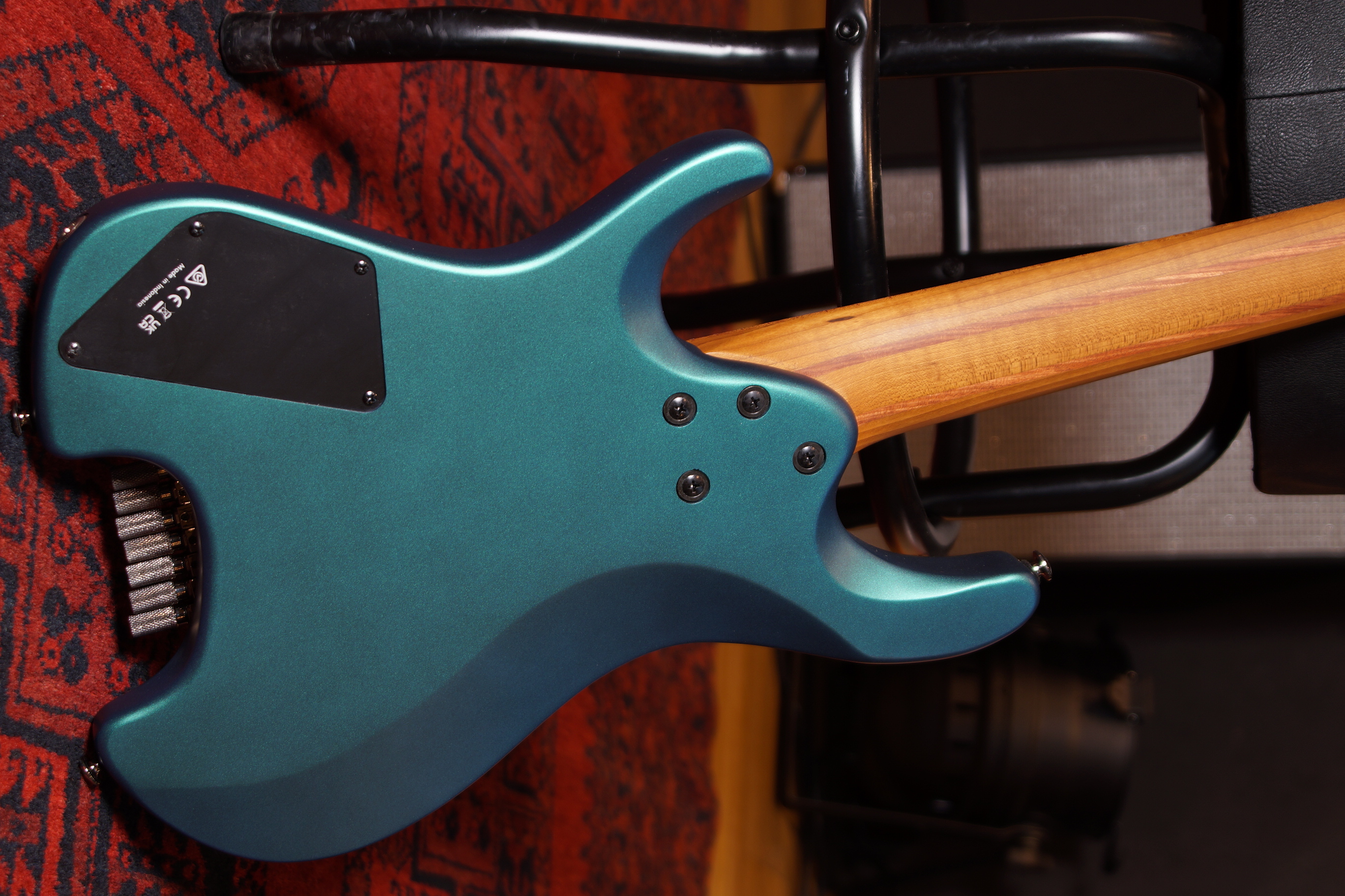 Ibanez Q547-BMM Quest 7-String Blue Chameleon Metallic Matte - B-Stock