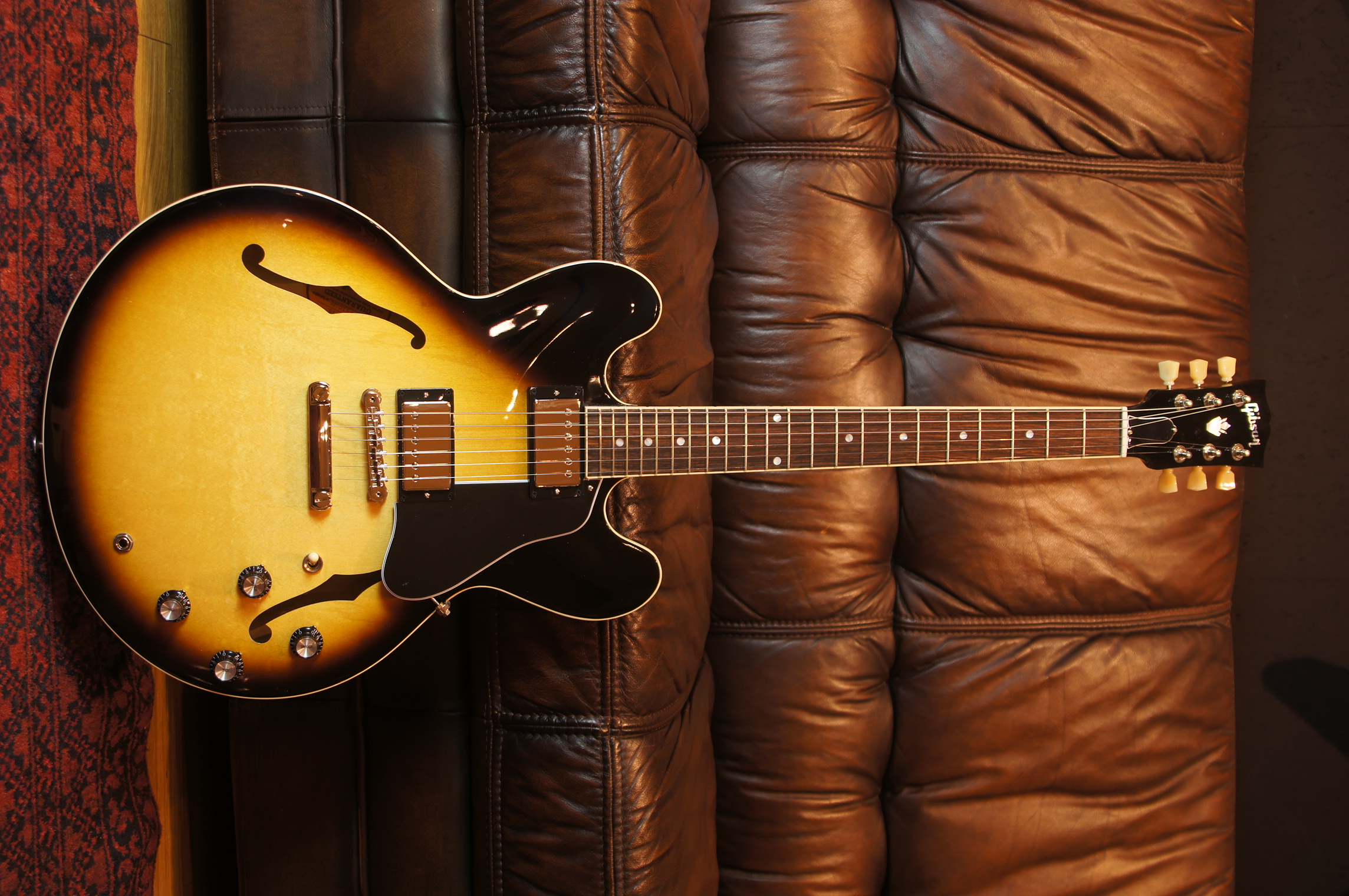 Gibson ES-335 Vintage Burst