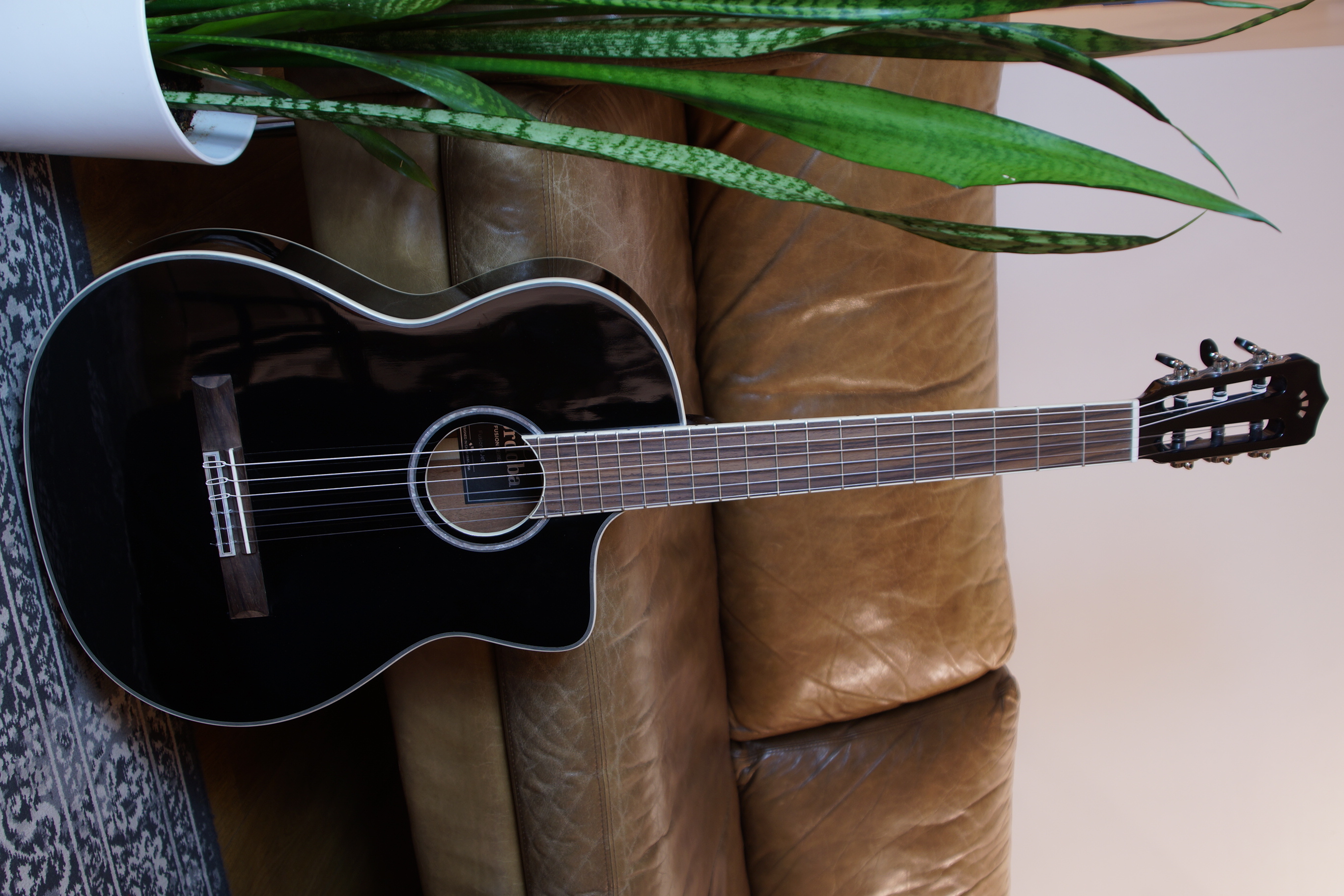 Cordoba Fusion 5 Jet Black