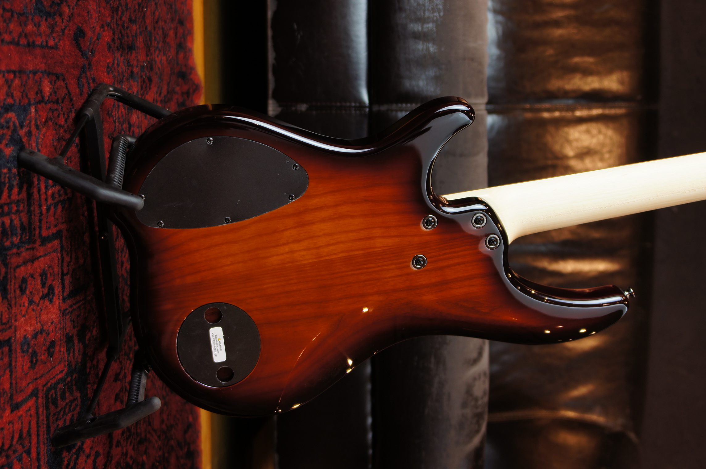 Dingwall CB3 Combustion 4-String, 3 Pickups Pau Ferro Vintage Burst