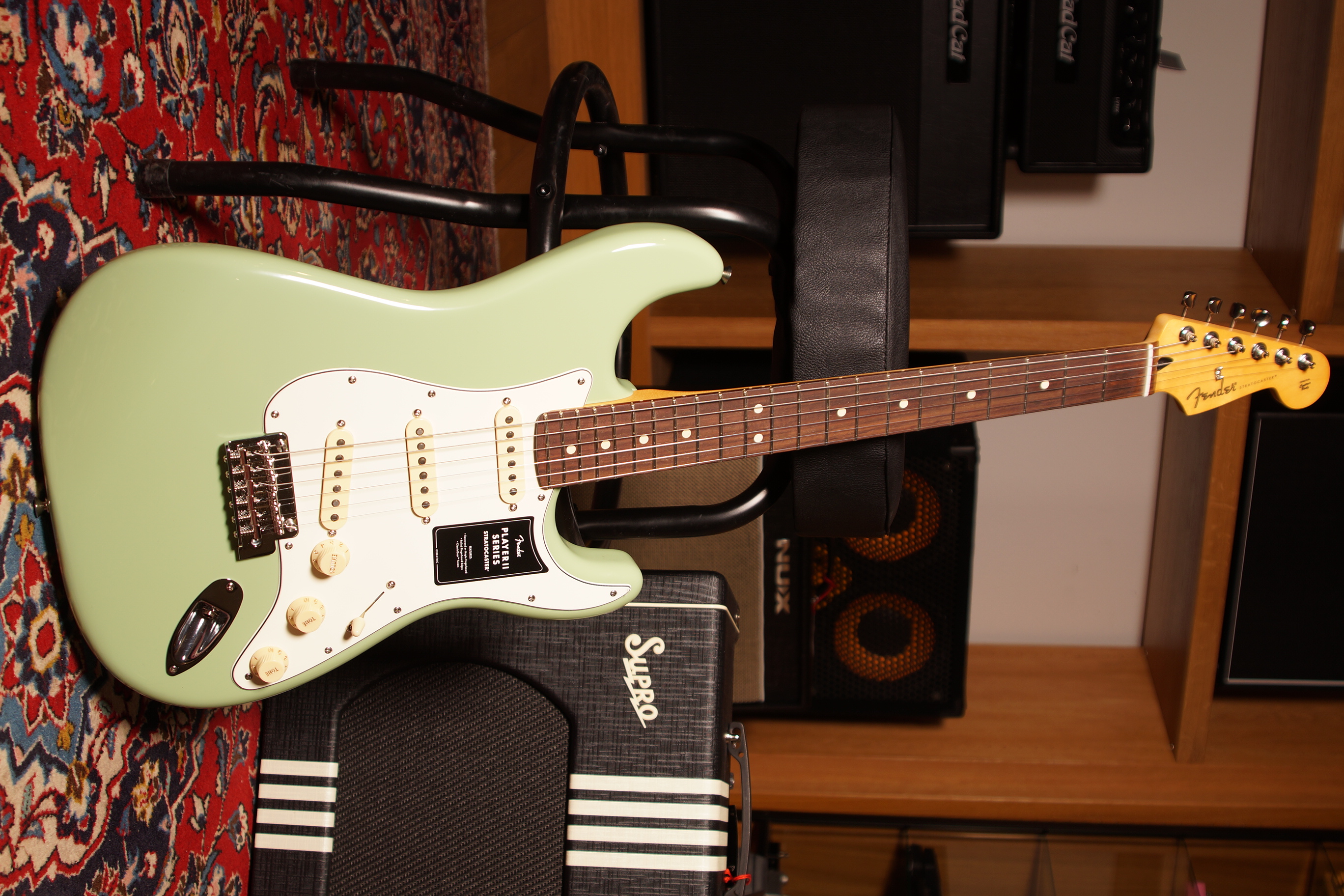 Fender Player II Stratocaster®, Rosewood Fingerboard, Birch Green