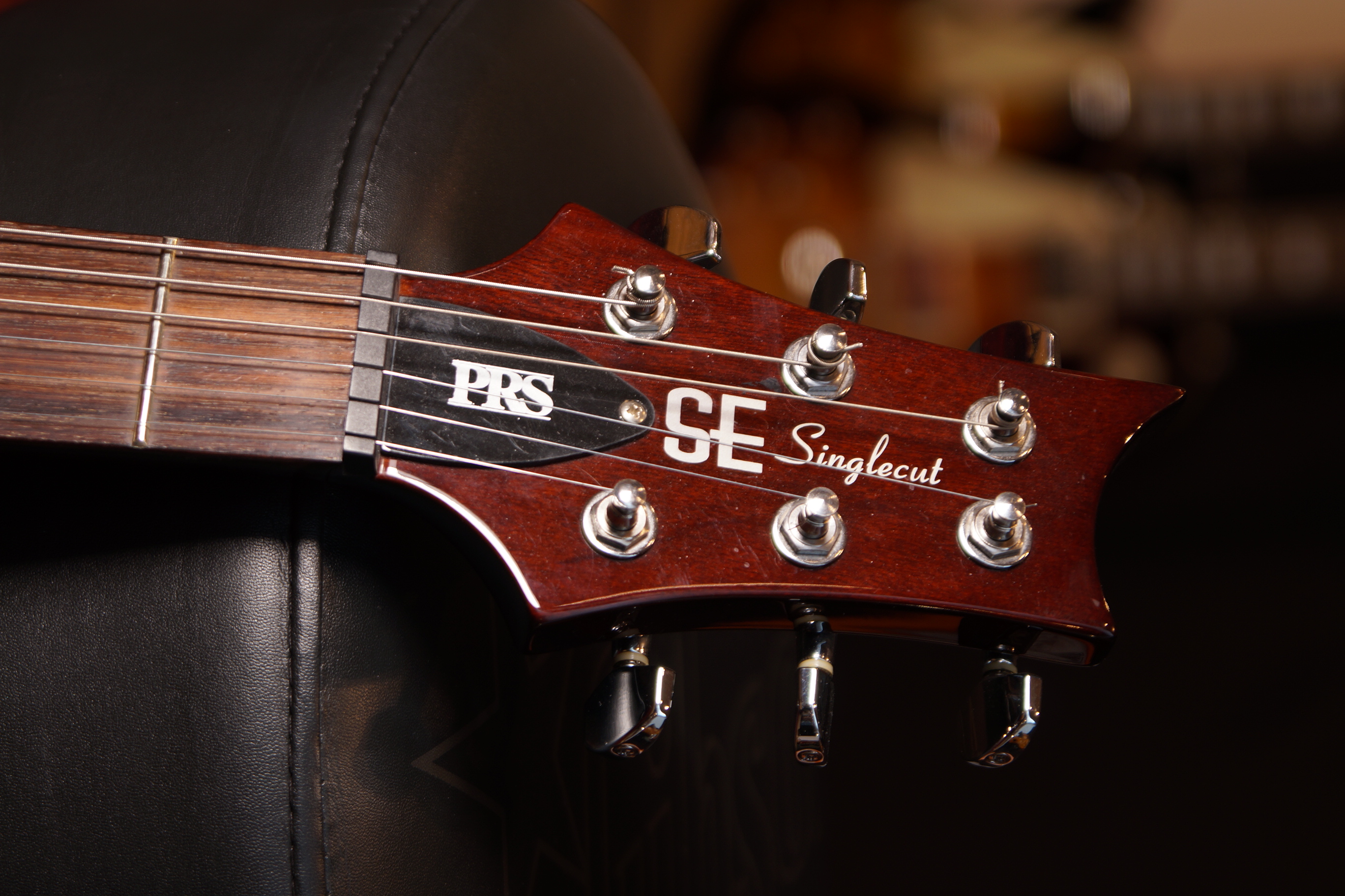 PRS SE Singlecut Tobacco Burst BJ 2006 mit Gigbag - used