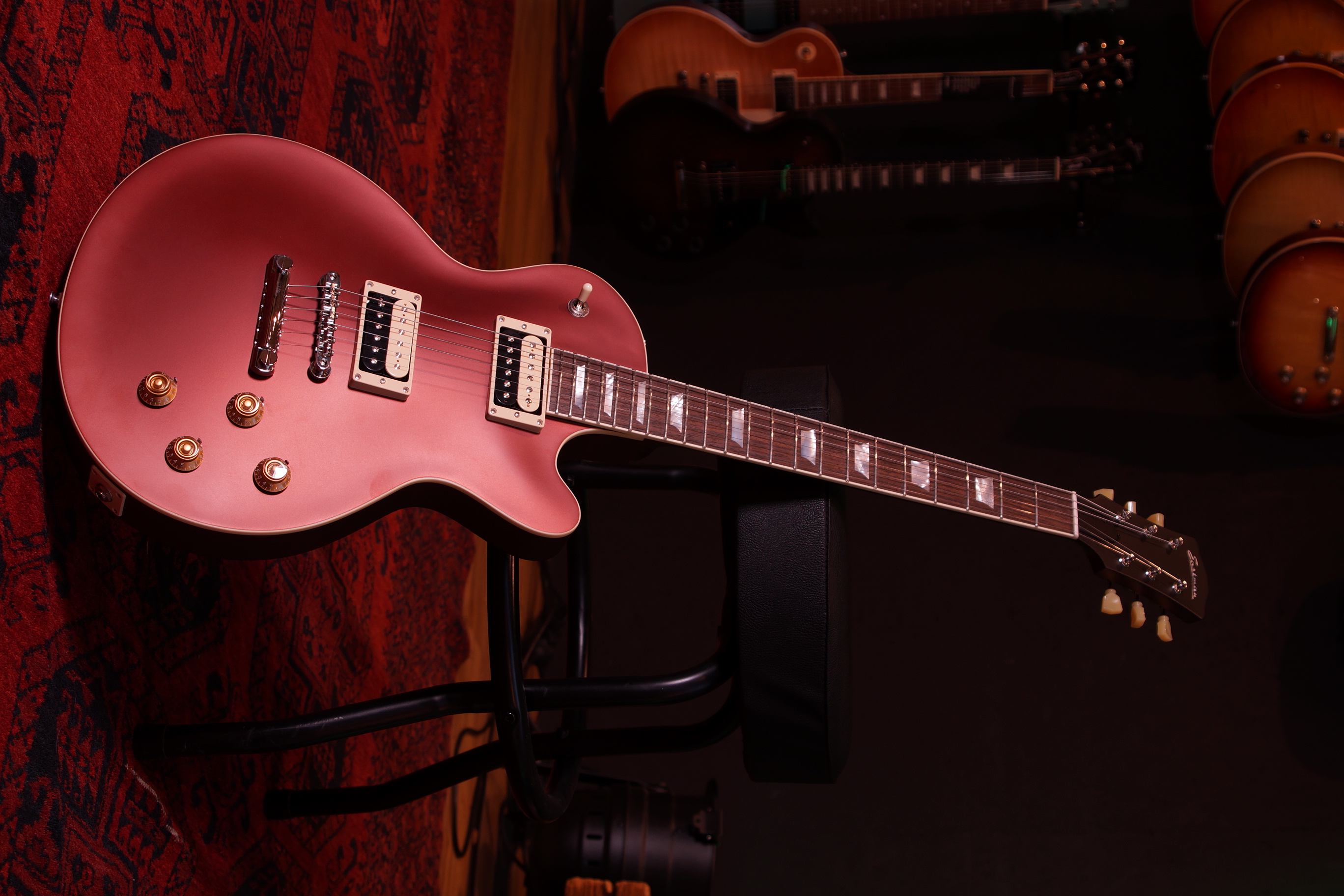 Eastman SB59/S-BR Burgundy Red Satin