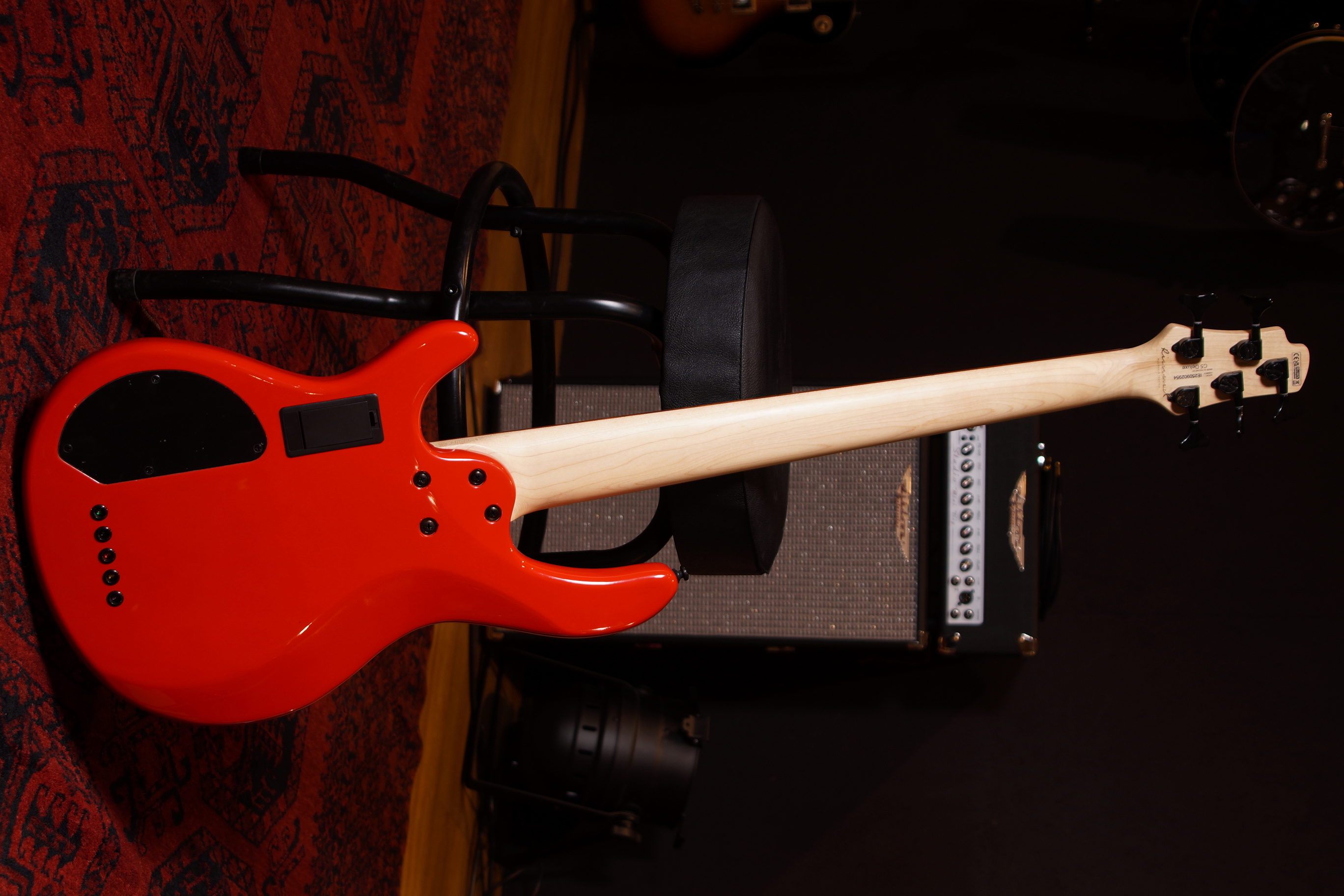 CORT E-Bass C5 Deluxe Candy Red