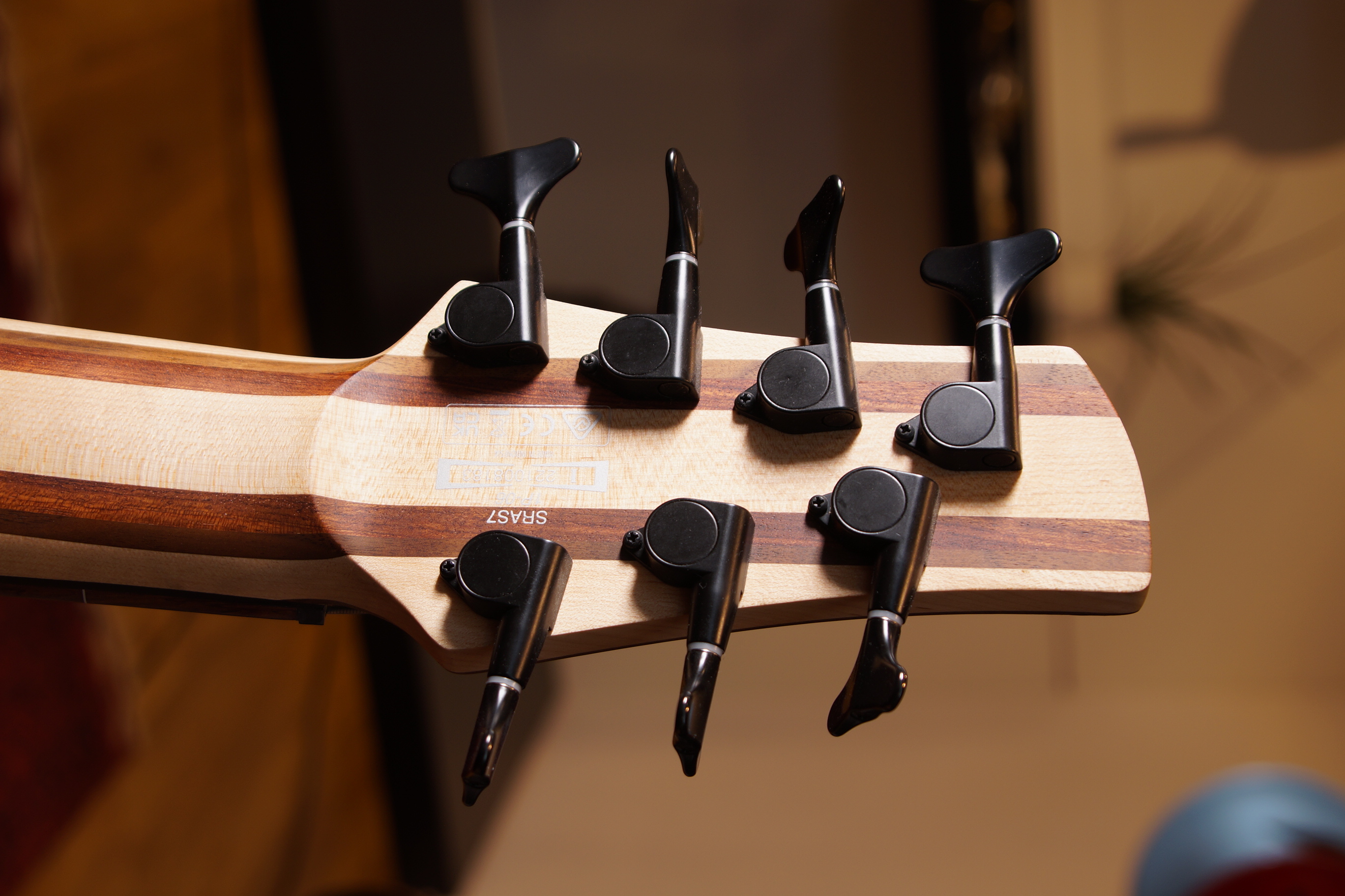 IBANEZ "Ashula" SRAS7-CBS E-Bass 7-String - Cosmic Blue Sunburst + Koffer - B-Stock