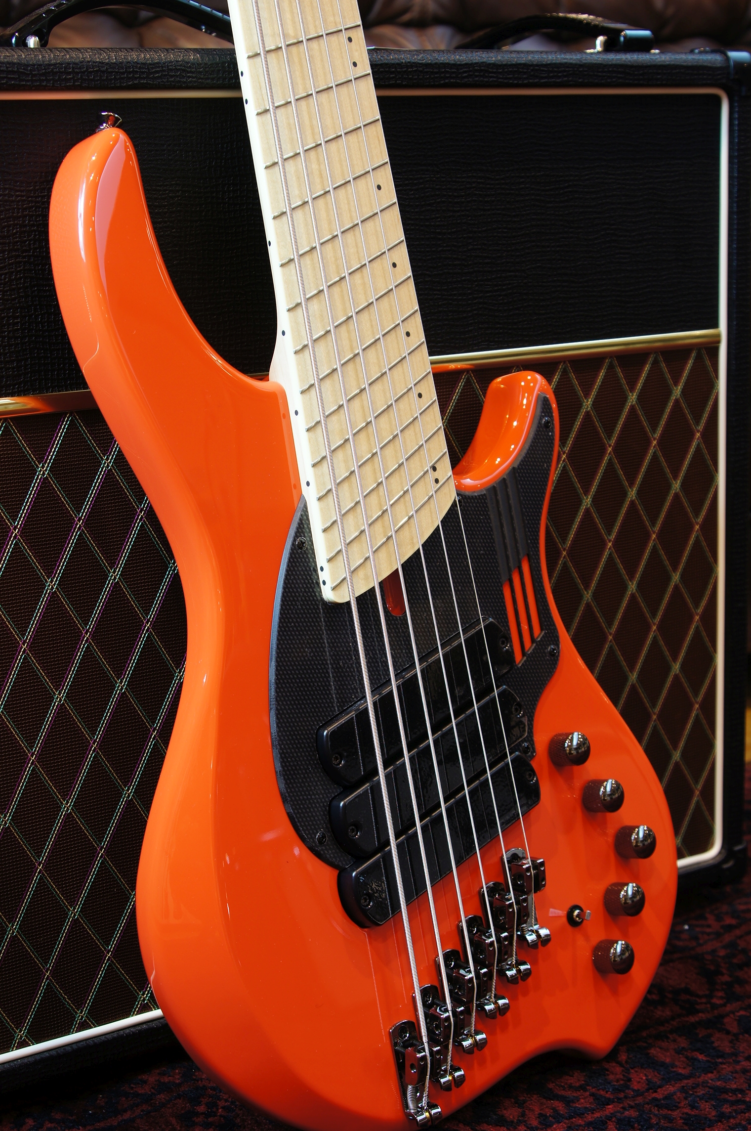 Dingwall NG3 "Nolly" Signature 6-String Fiest Red