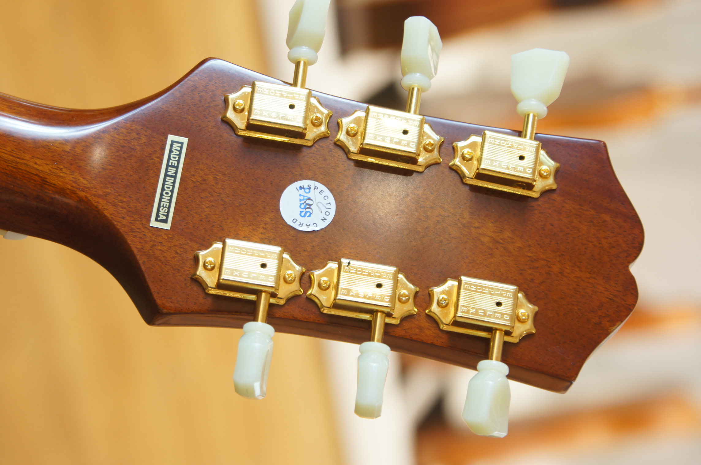 Epiphone Hummingbird Aged Cherry Sunburst Gloss