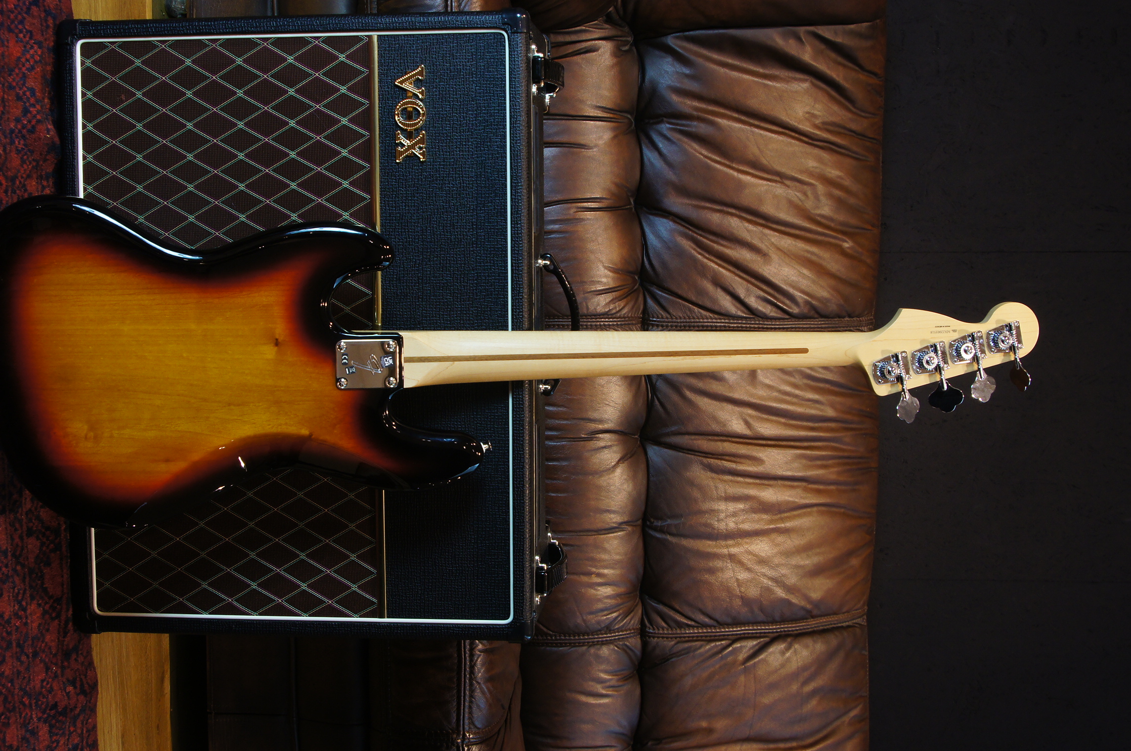 Fender Player Series Jazz Bass MN 3-color Sunburst