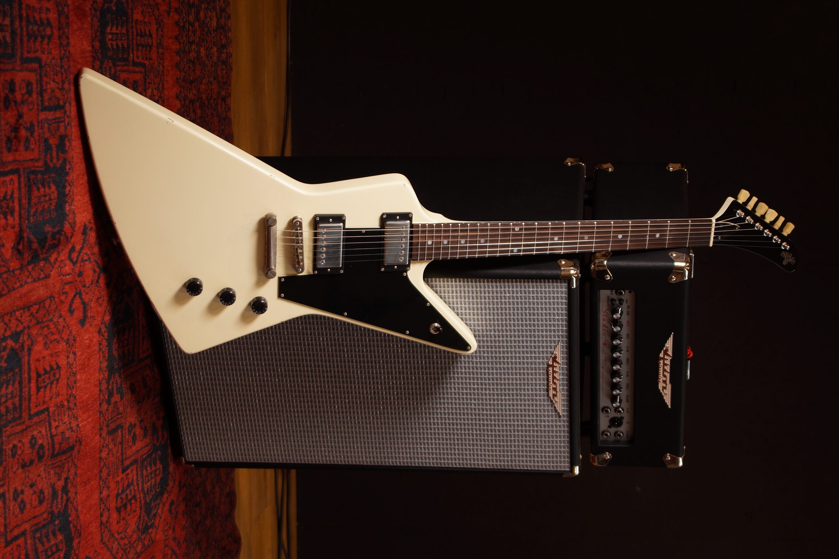 Maybach X-Wing '76 M Vintage White