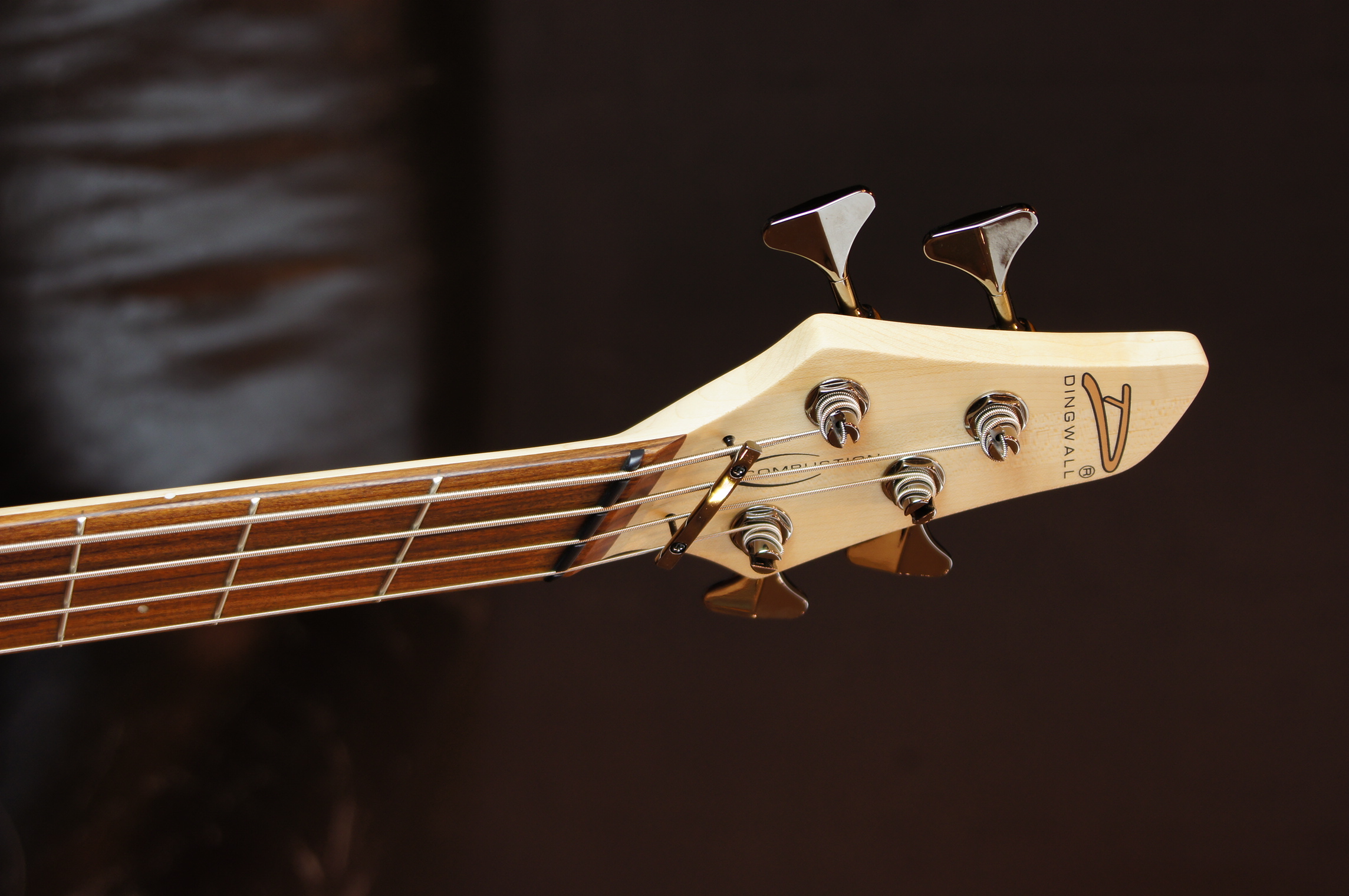 Dingwall CB3 Combustion 4-String, 3 Pickups Pau Ferro Vintage Burst