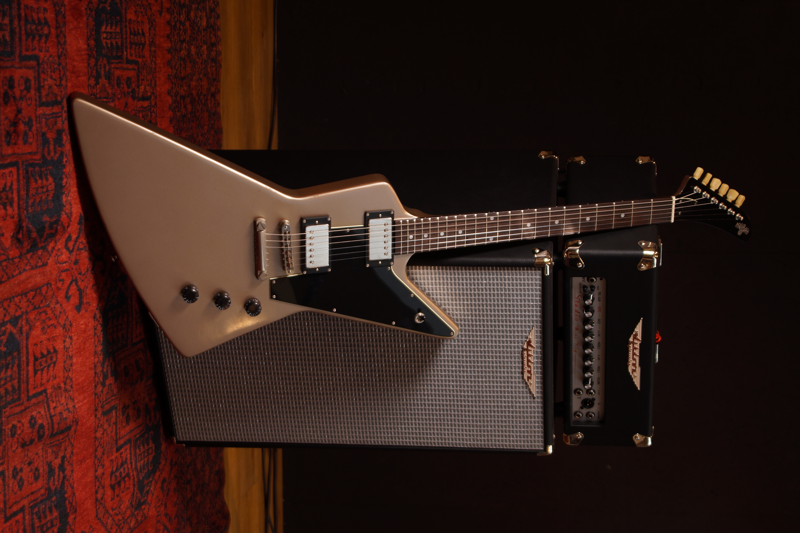 Maybach X-Wing '76 M Shoreline Gold 60 Slim Taper Neck