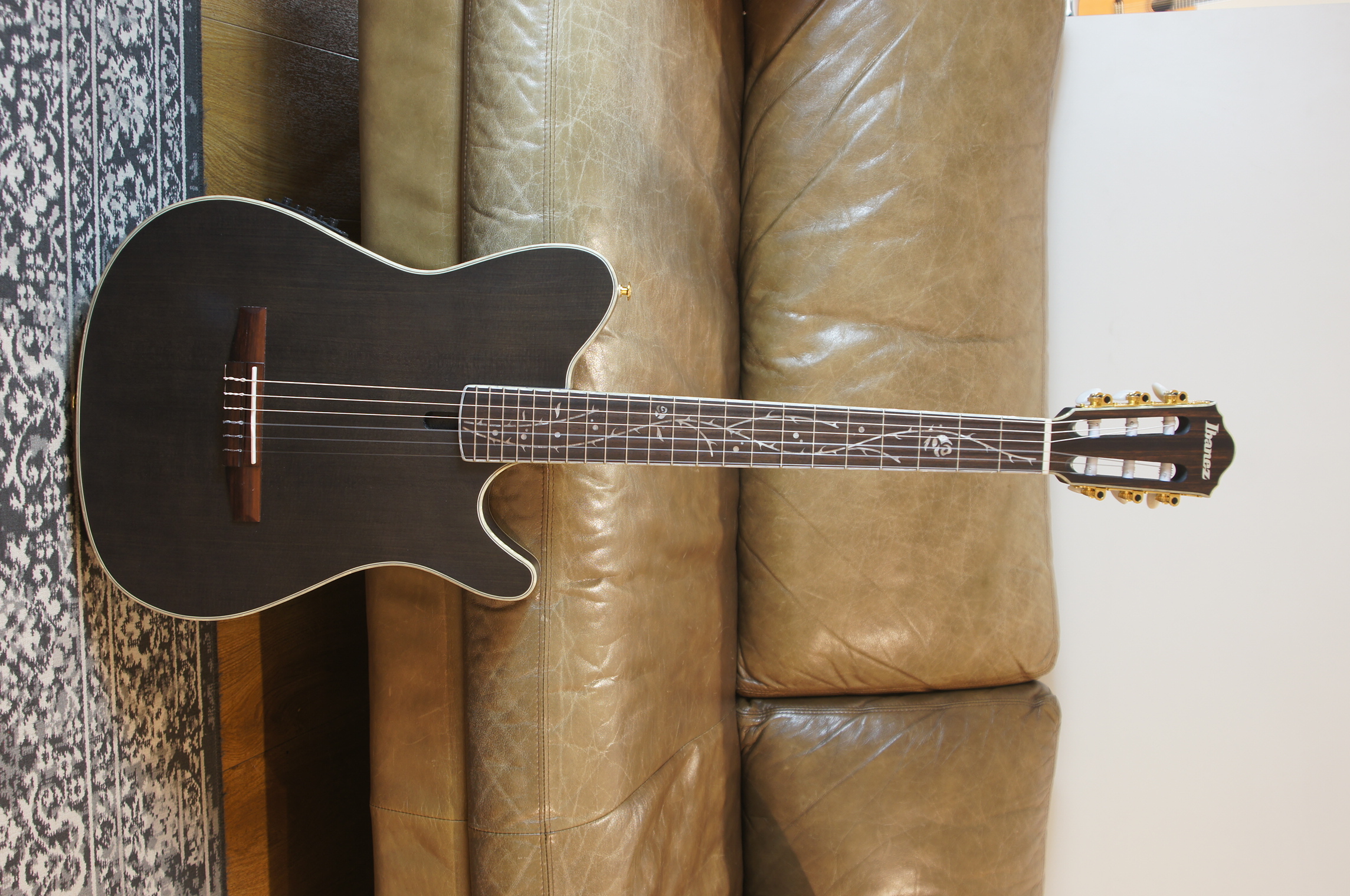 Ibanez TOD-10N-TKF Tim Henson Signature