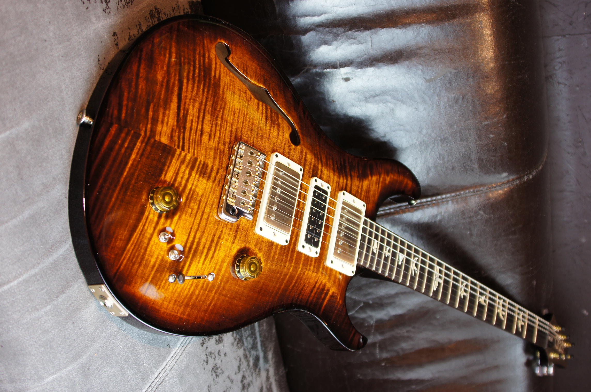 PRS Special Semi Hollow - Black Gold Burst