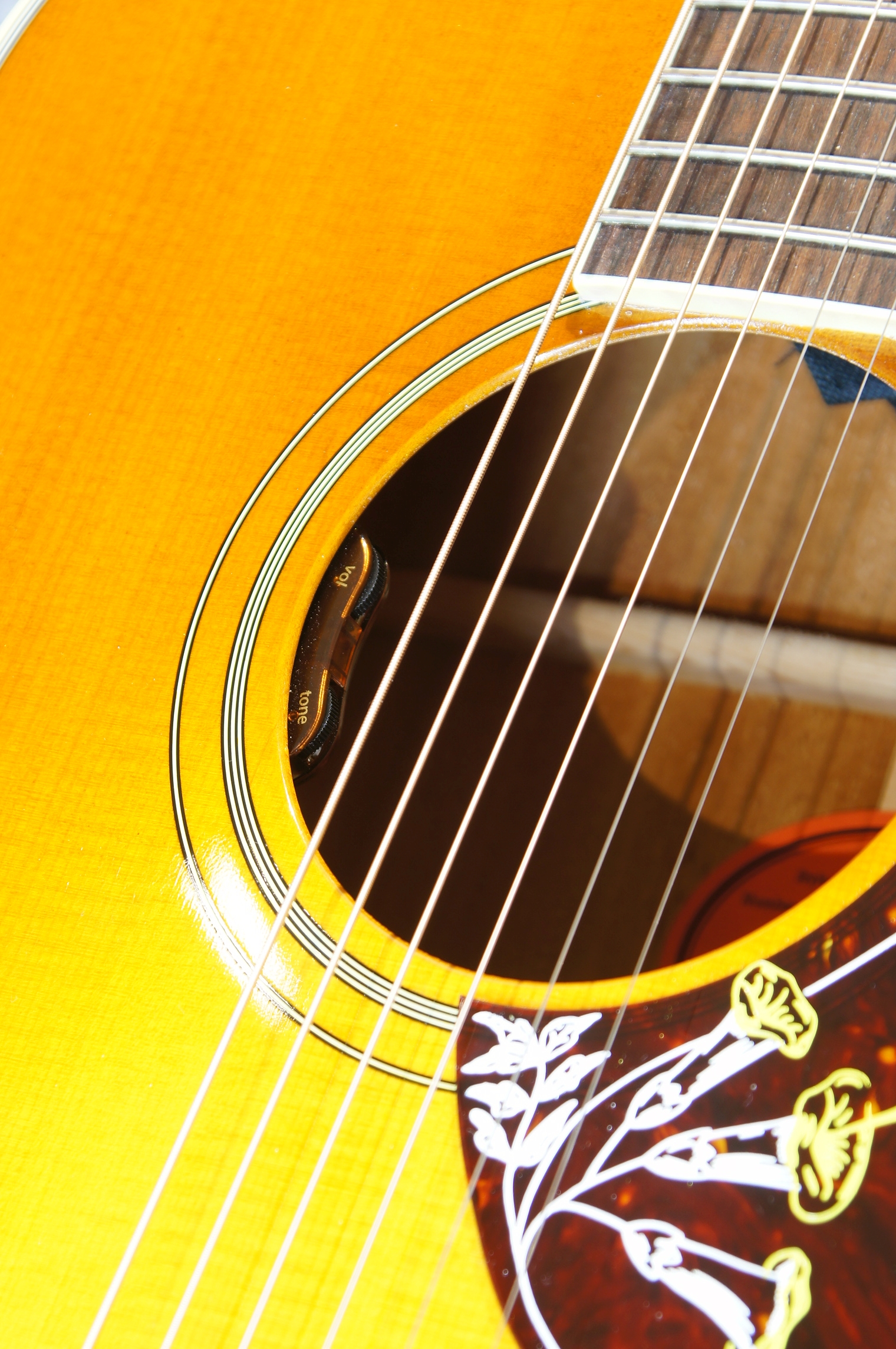 Gibson Hummingbird Original Heritage Cherry Sunburst