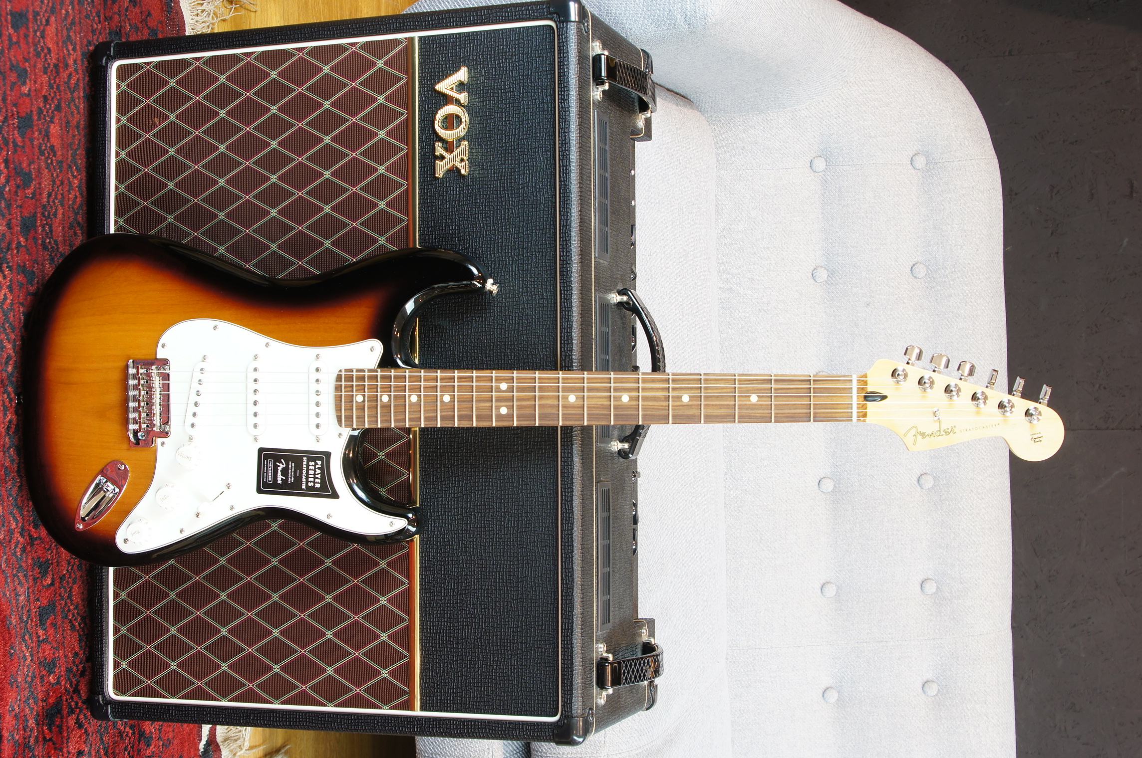 Fender Player Stratocaster, Pau Ferro Fingerboard, Anniversary 2-Color Sunburst