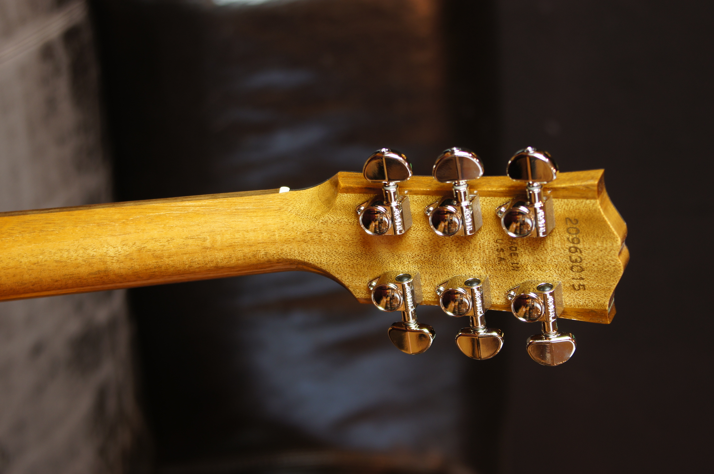 Gibson J-45 Studio Walnut Burst