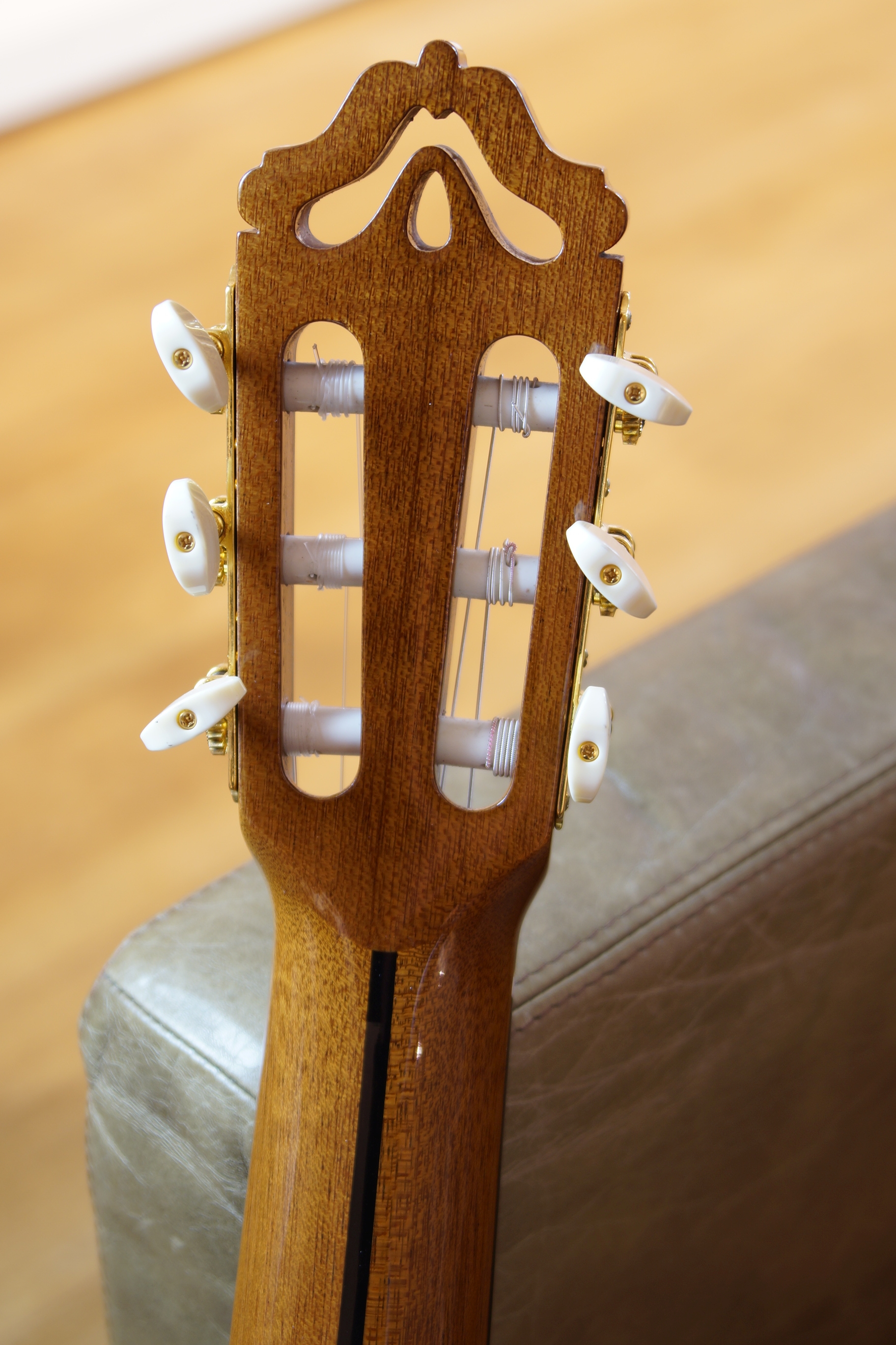 Esteve Konzertgitarre 12 SP