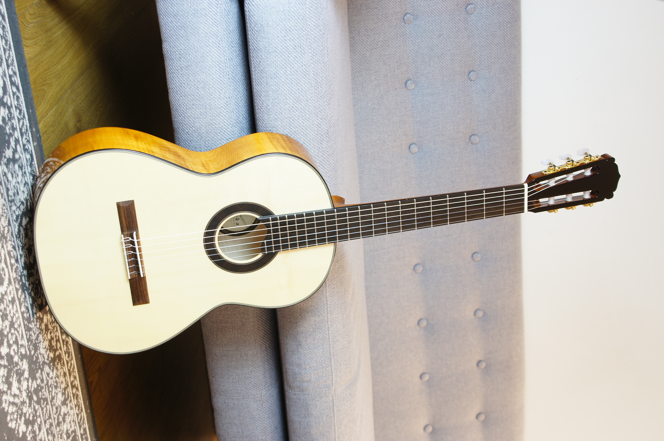 Hanika 52 AF mit Tasche